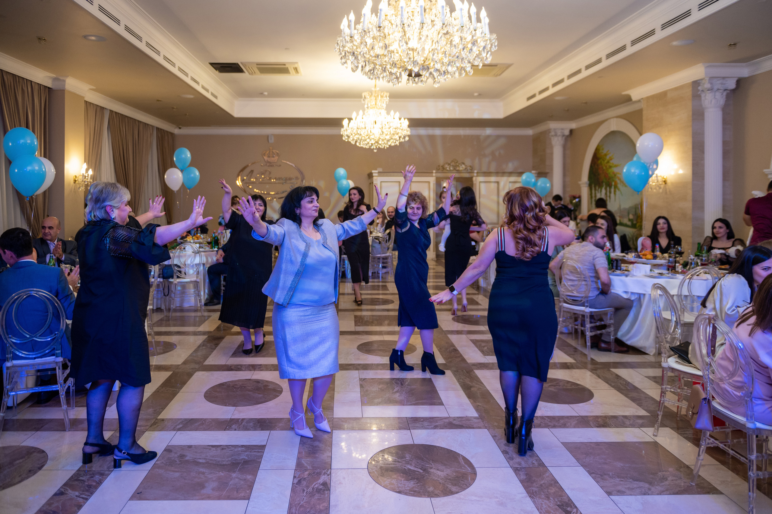 ДР Алексана 1 годик. Семейный и контент фотограф в Москве Alira