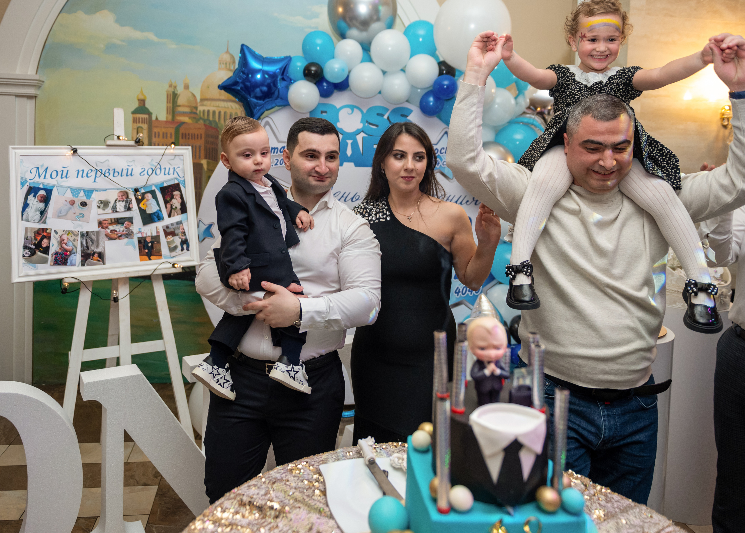 ДР Алексана 1 годик. Семейный и контент фотограф в Москве Alira