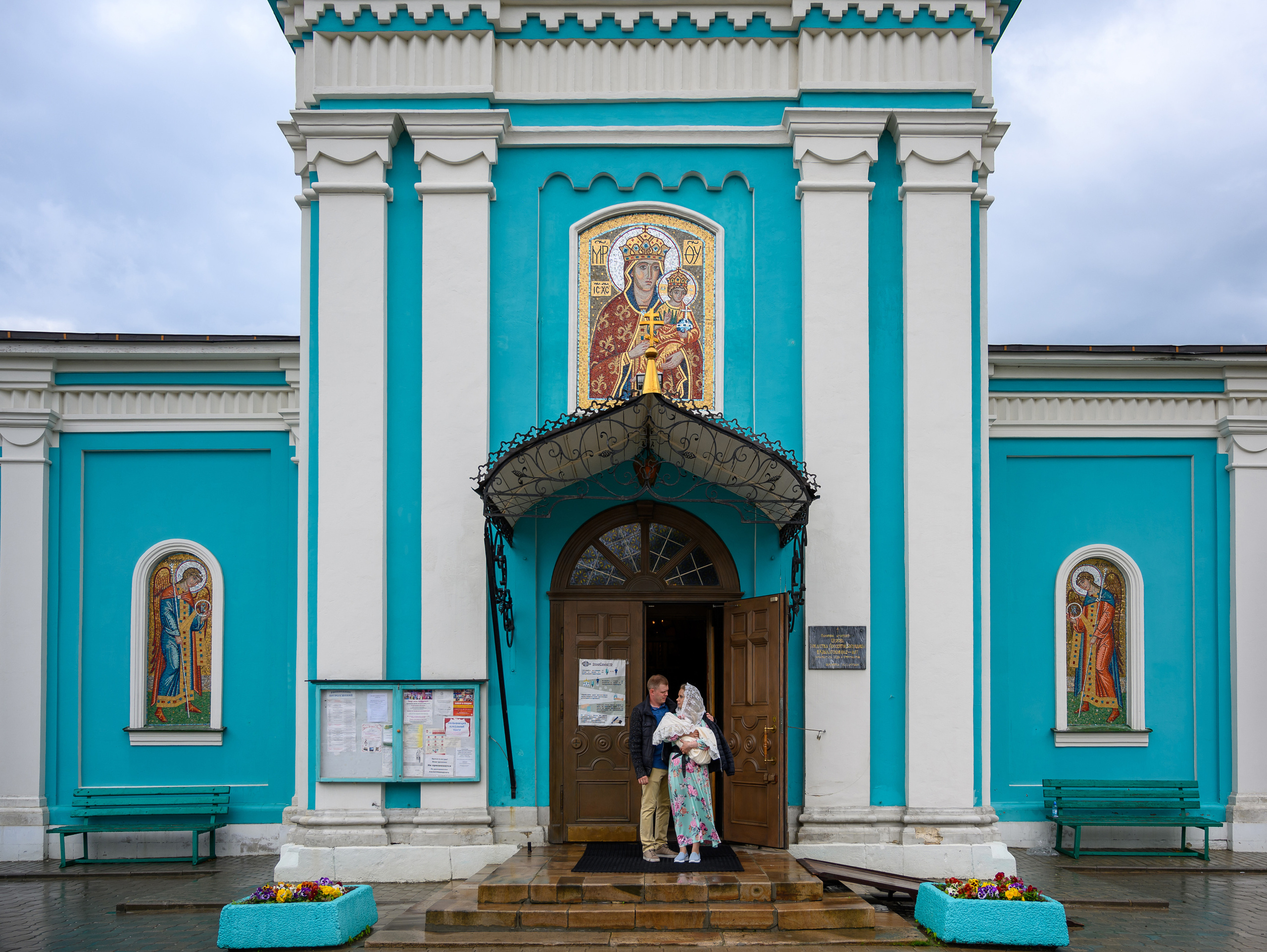 Крещение Варвары. Семейный и контент фотограф в Москве Alira