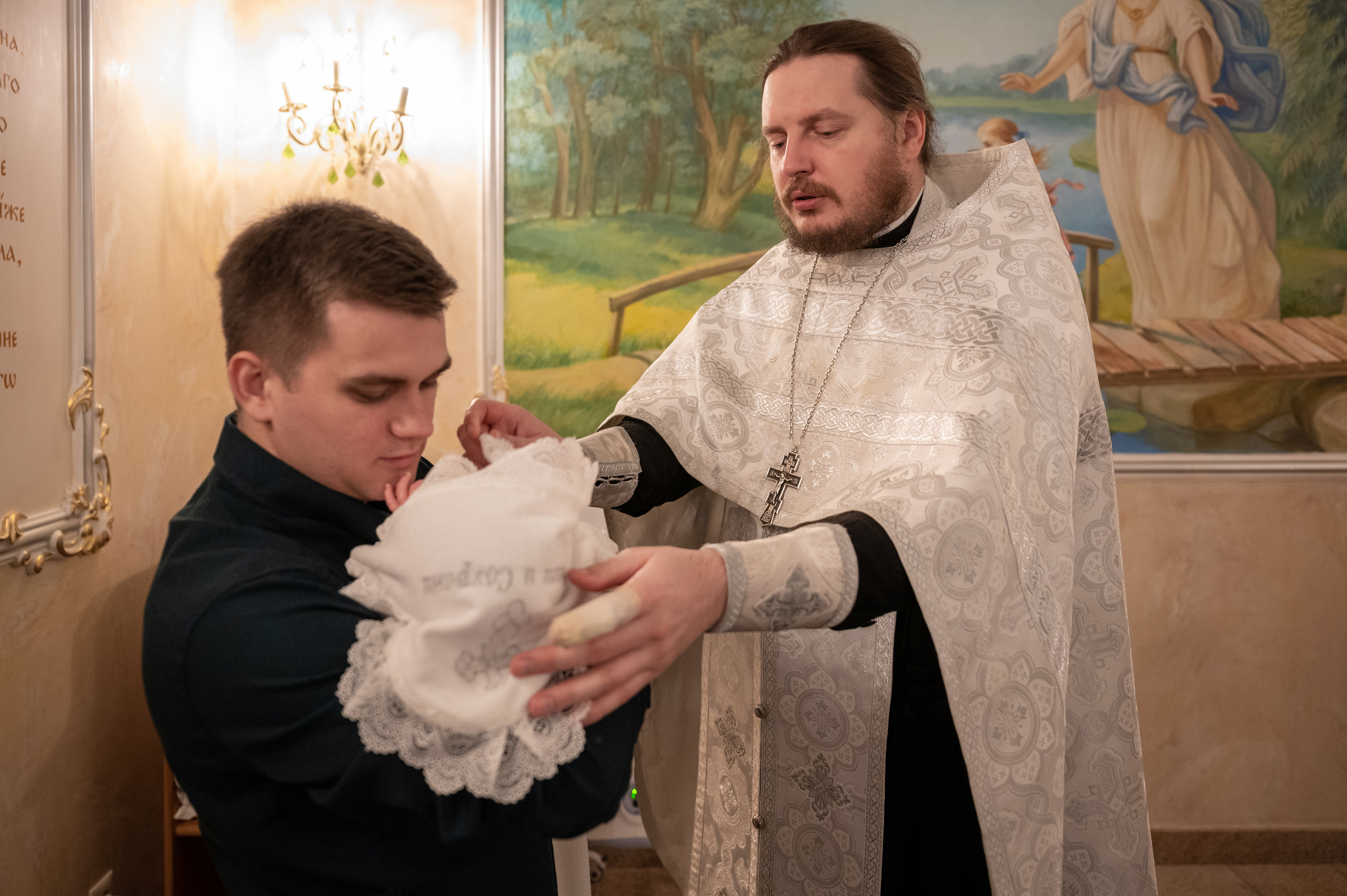 Крещение Андрея. Семейный и контент фотограф в Москве Alira