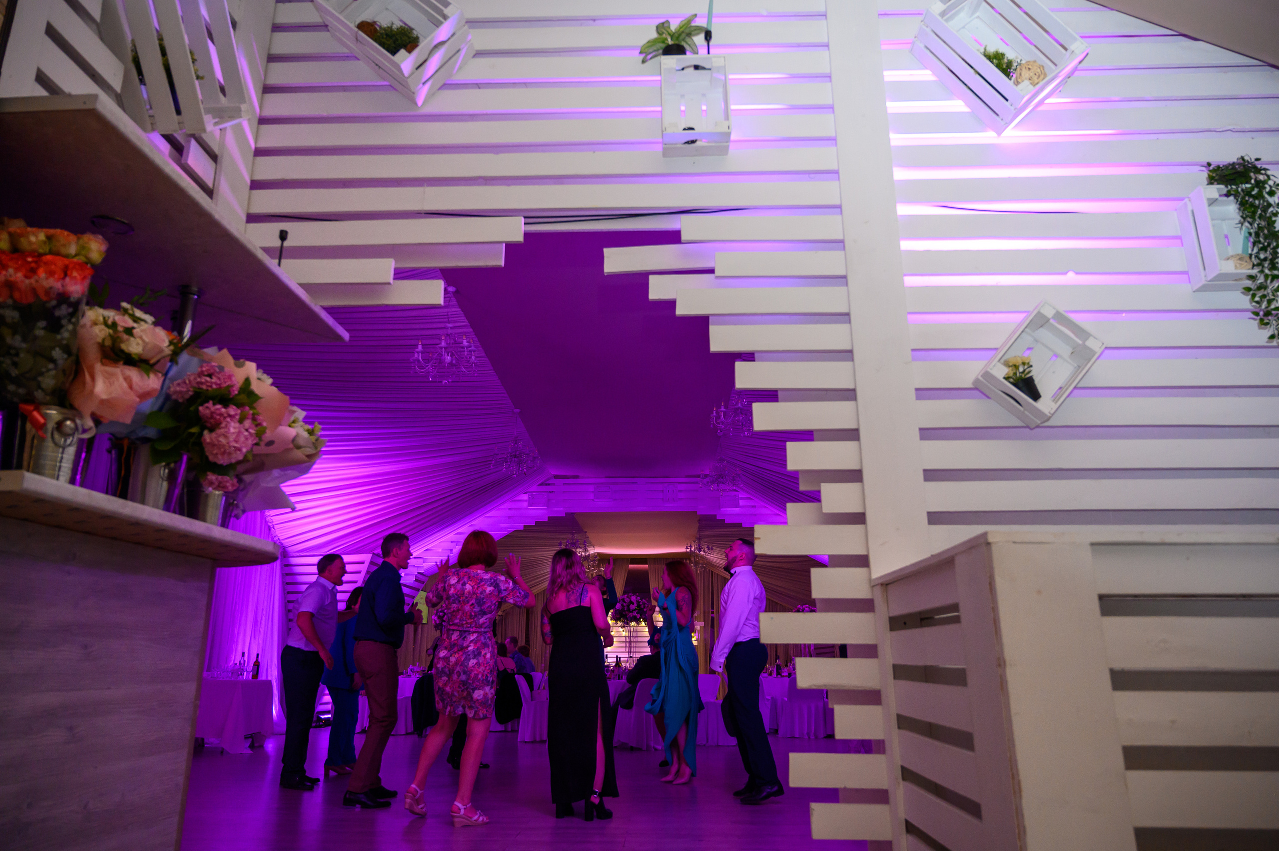 Свадьба на закате, съемка на закате. Семейный и контент фотограф в Москве Alira