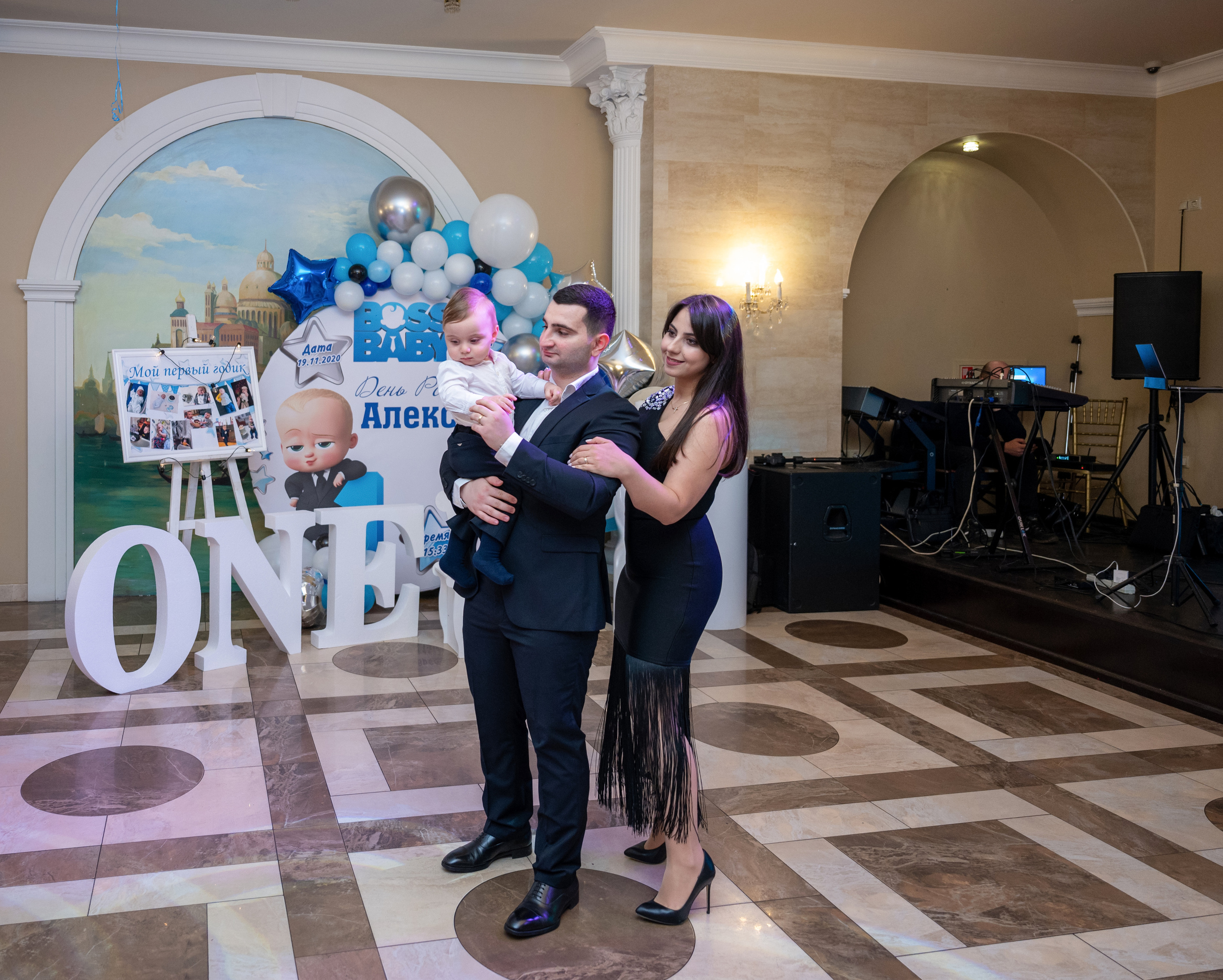ДР Алексана 1 годик. Семейный и контент фотограф в Москве Alira