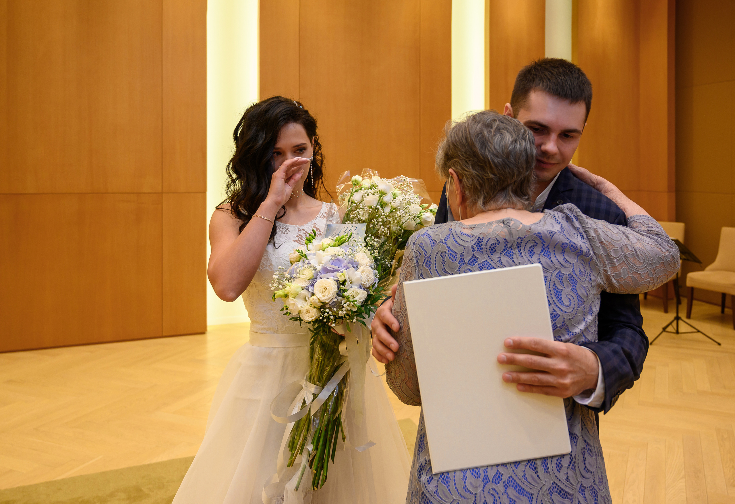 Свадьба, кабриолет В Барвихе. Семейный и контент фотограф в Москве Alira