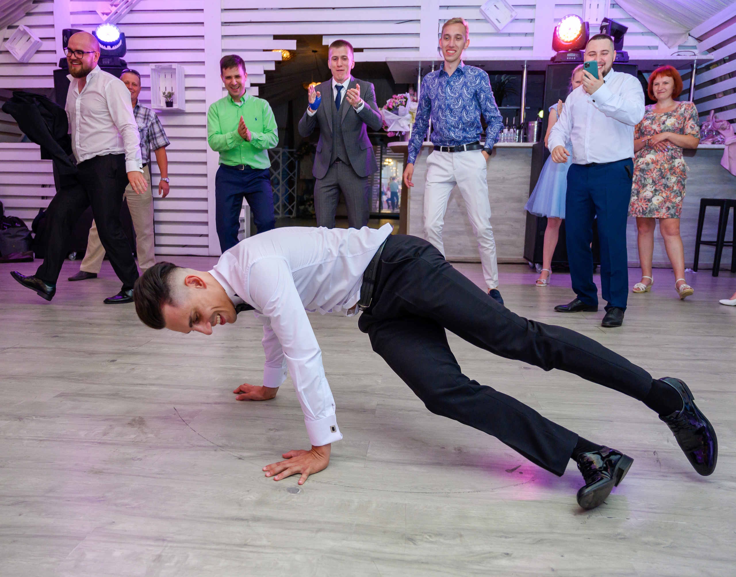 Свадьба на закате, съемка на закате. Семейный и контент фотограф в Москве Alira