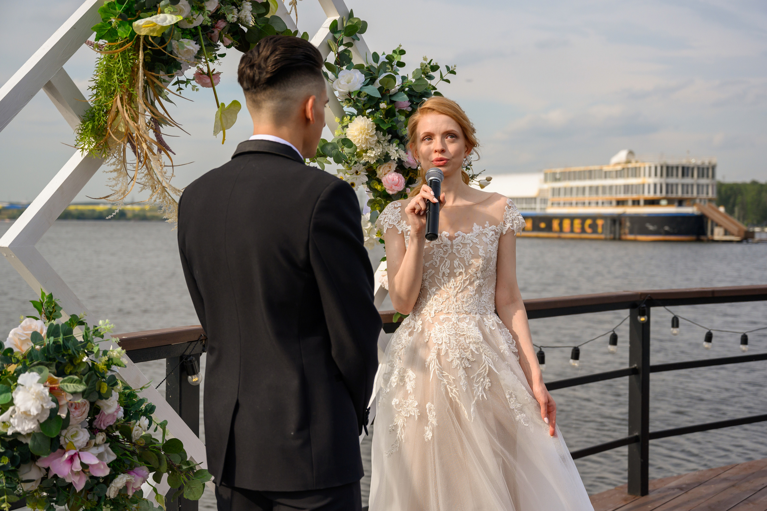 Свадьба на закате, съемка на закате. Семейный и контент фотограф в Москве Alira