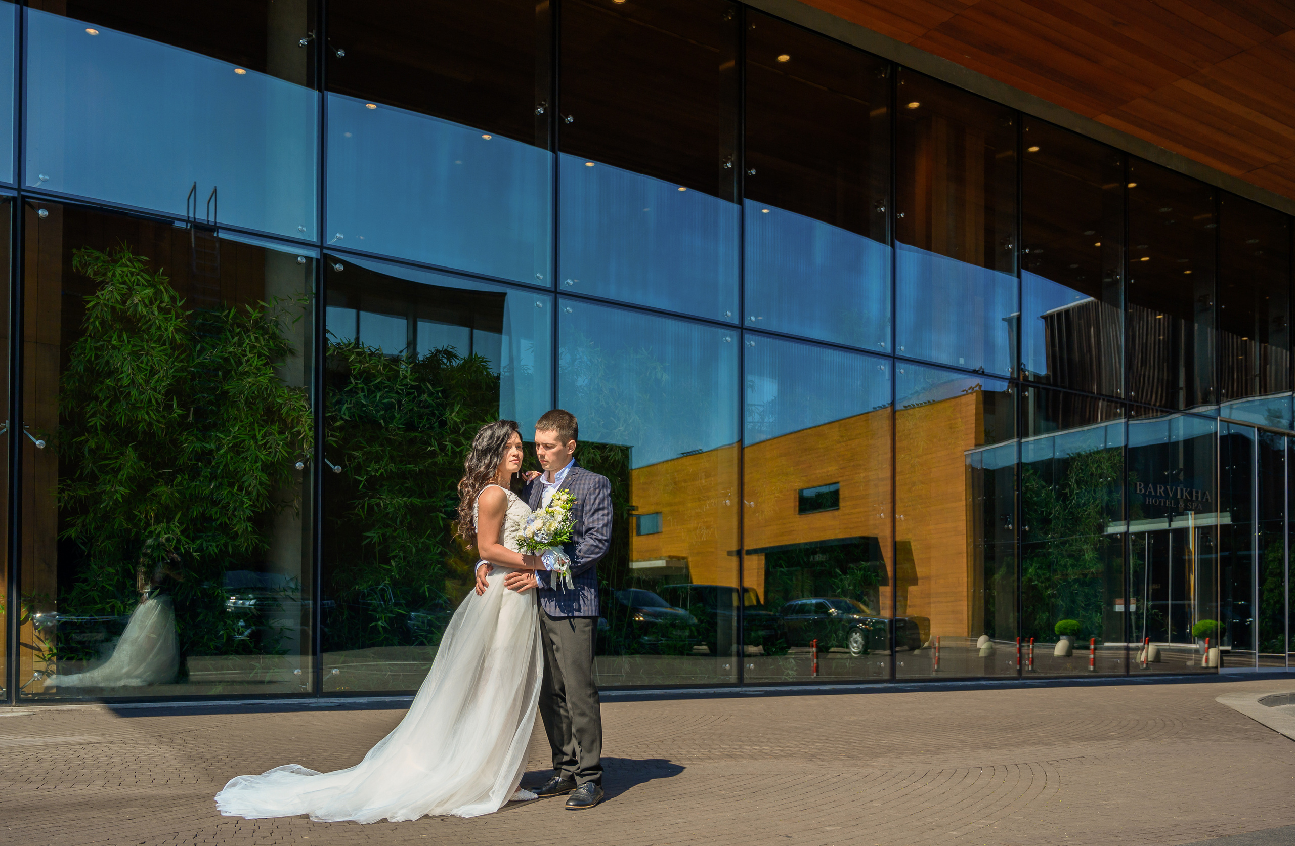 Свадьба, кабриолет В Барвихе. Семейный и контент фотограф в Москве Alira