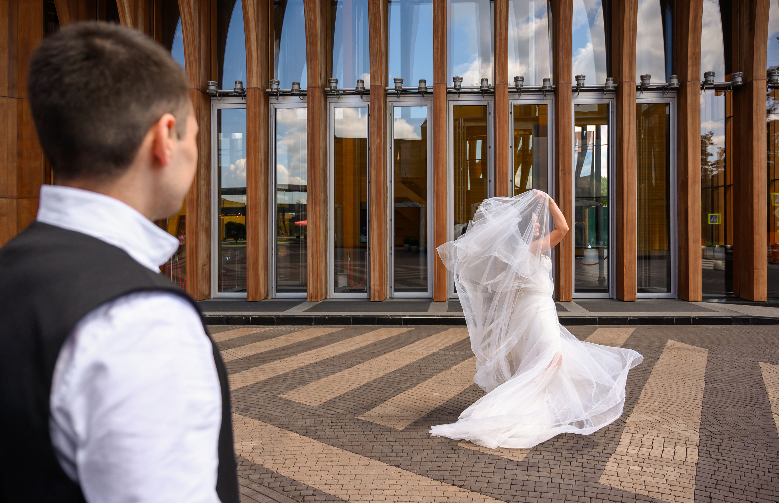 Свадьба, кабриолет В Барвихе. Семейный и контент фотограф в Москве Alira