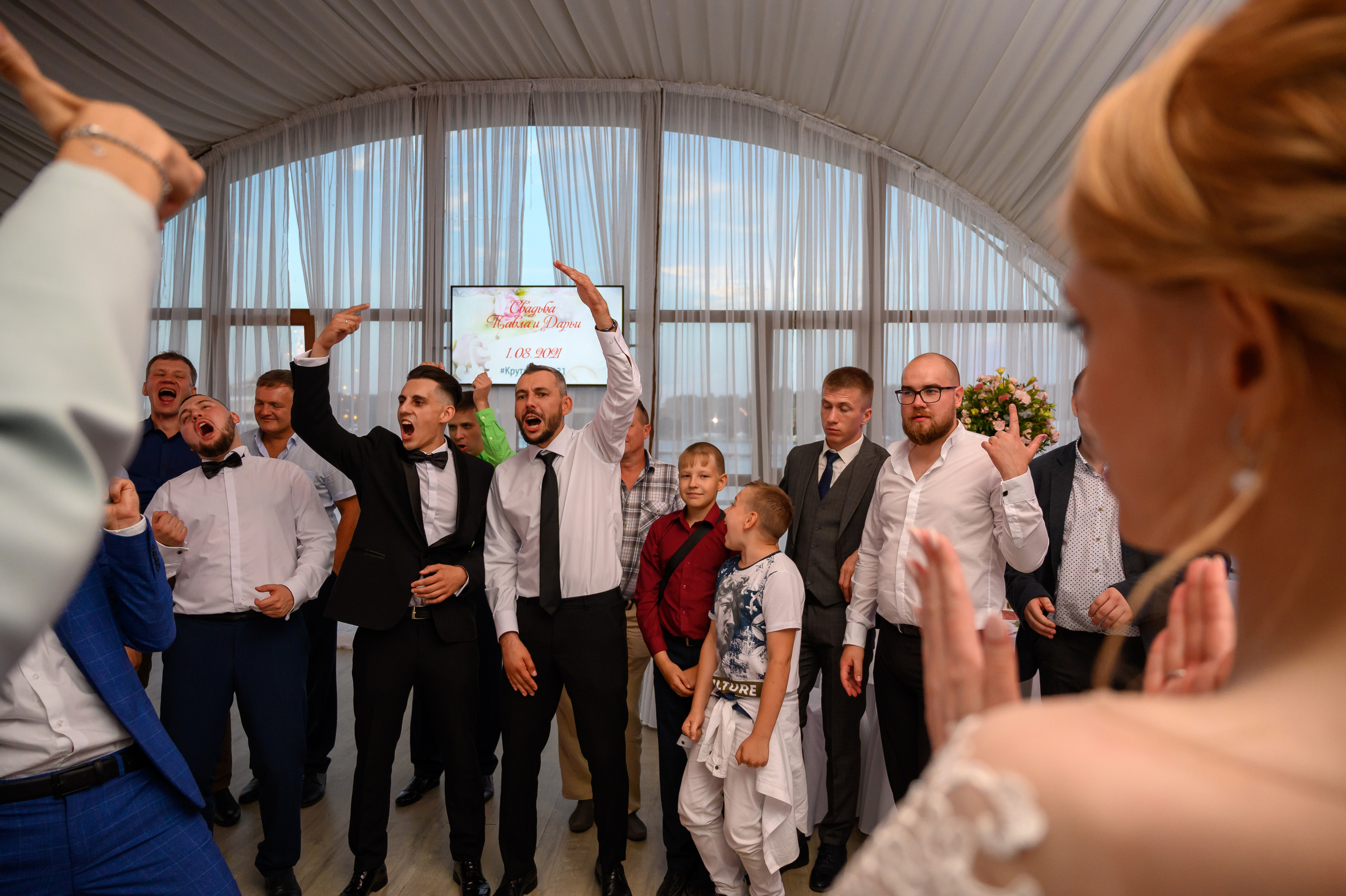 Свадьба на закате, съемка на закате. Семейный и контент фотограф в Москве Alira