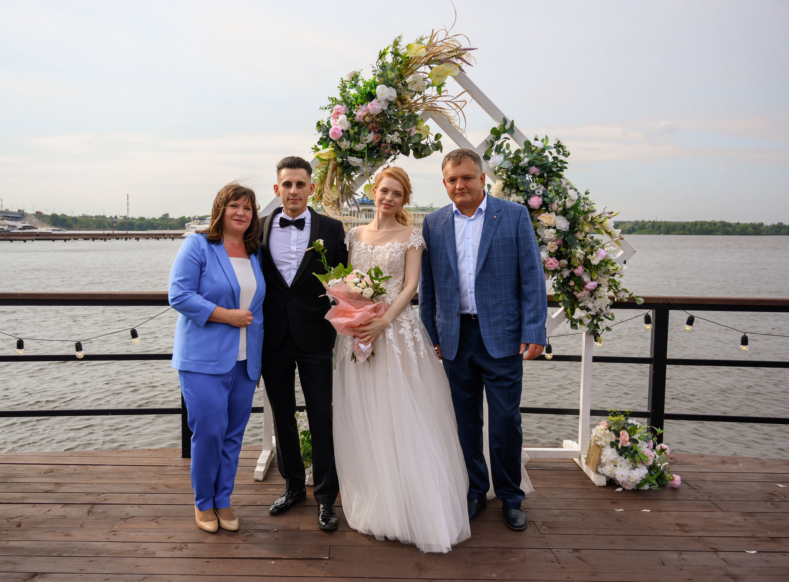 Свадьба на закате, съемка на закате. Семейный и контент фотограф в Москве Alira