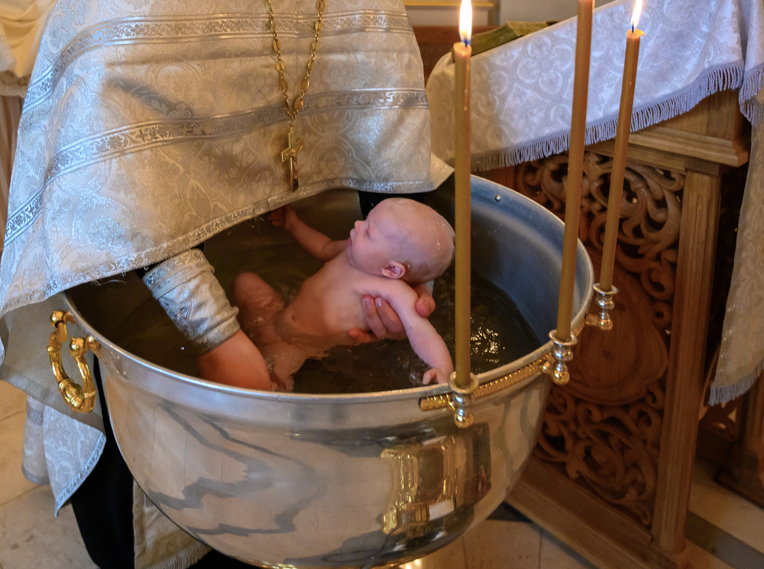 Крещение Варвары. Семейный и контент фотограф в Москве Alira