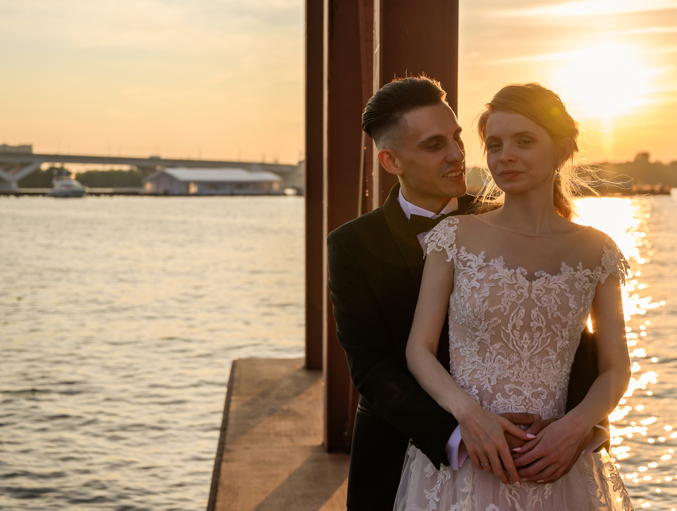 Свадьба на закате, съемка на закате. Семейный и контент фотограф в Москве Alira