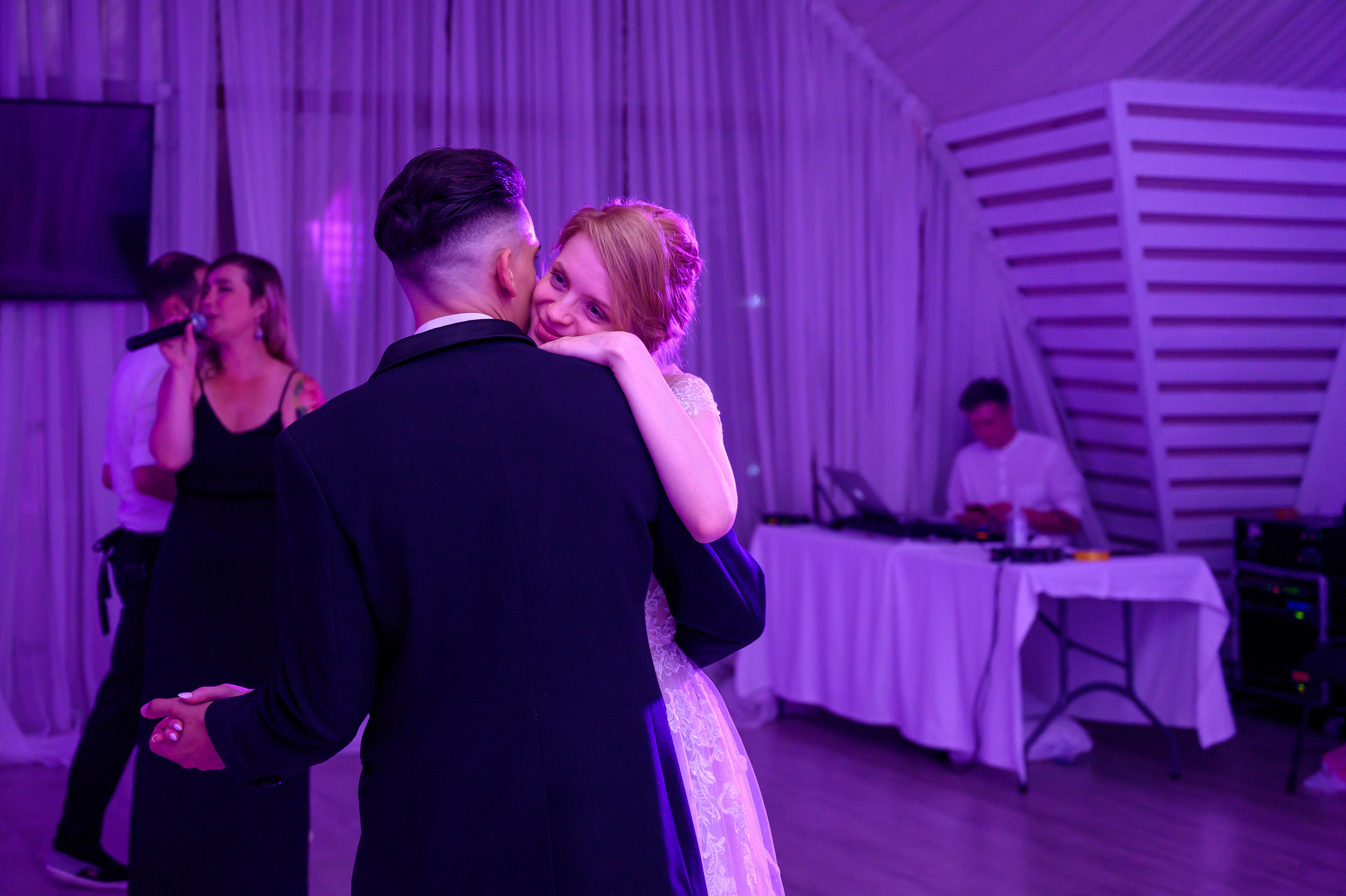 Свадьба на закате, съемка на закате. Семейный и контент фотограф в Москве Alira