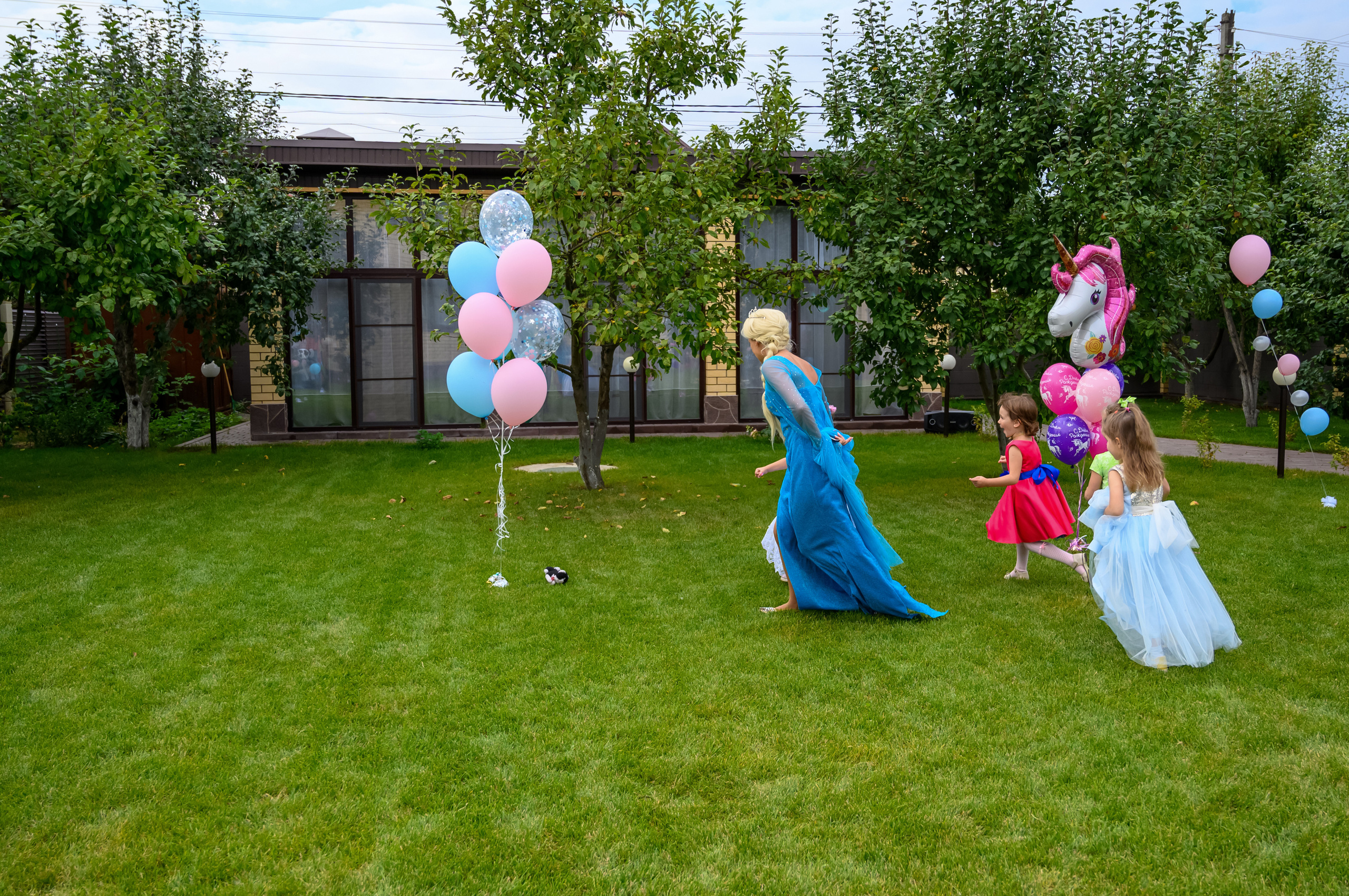 ДР Насти 4 года. Семейный и контент фотограф в Москве Alira