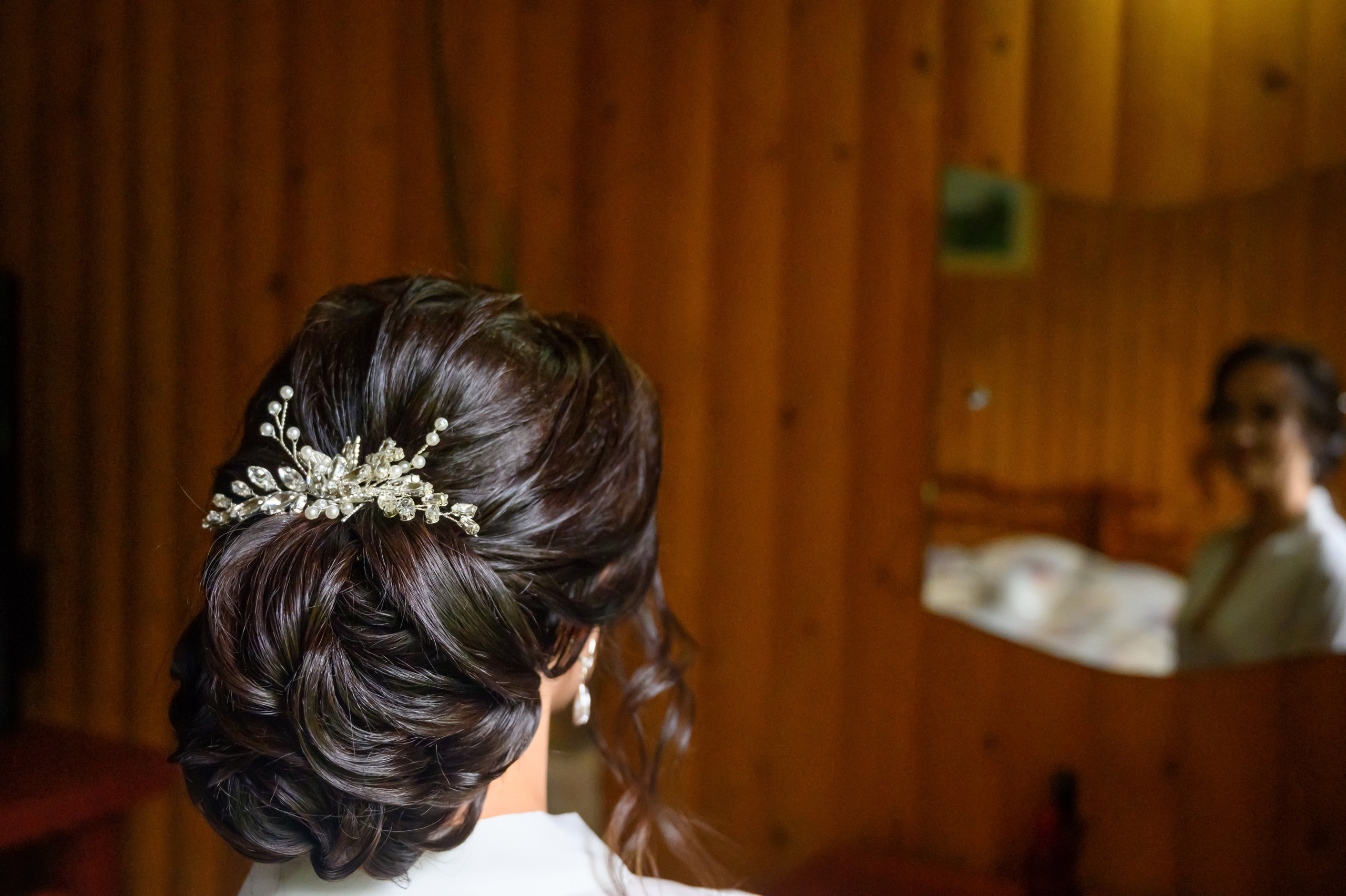 Прогулка в поле, свадьба в поле, прогулка лошади. Семейный и контент фотограф в Москве Alira