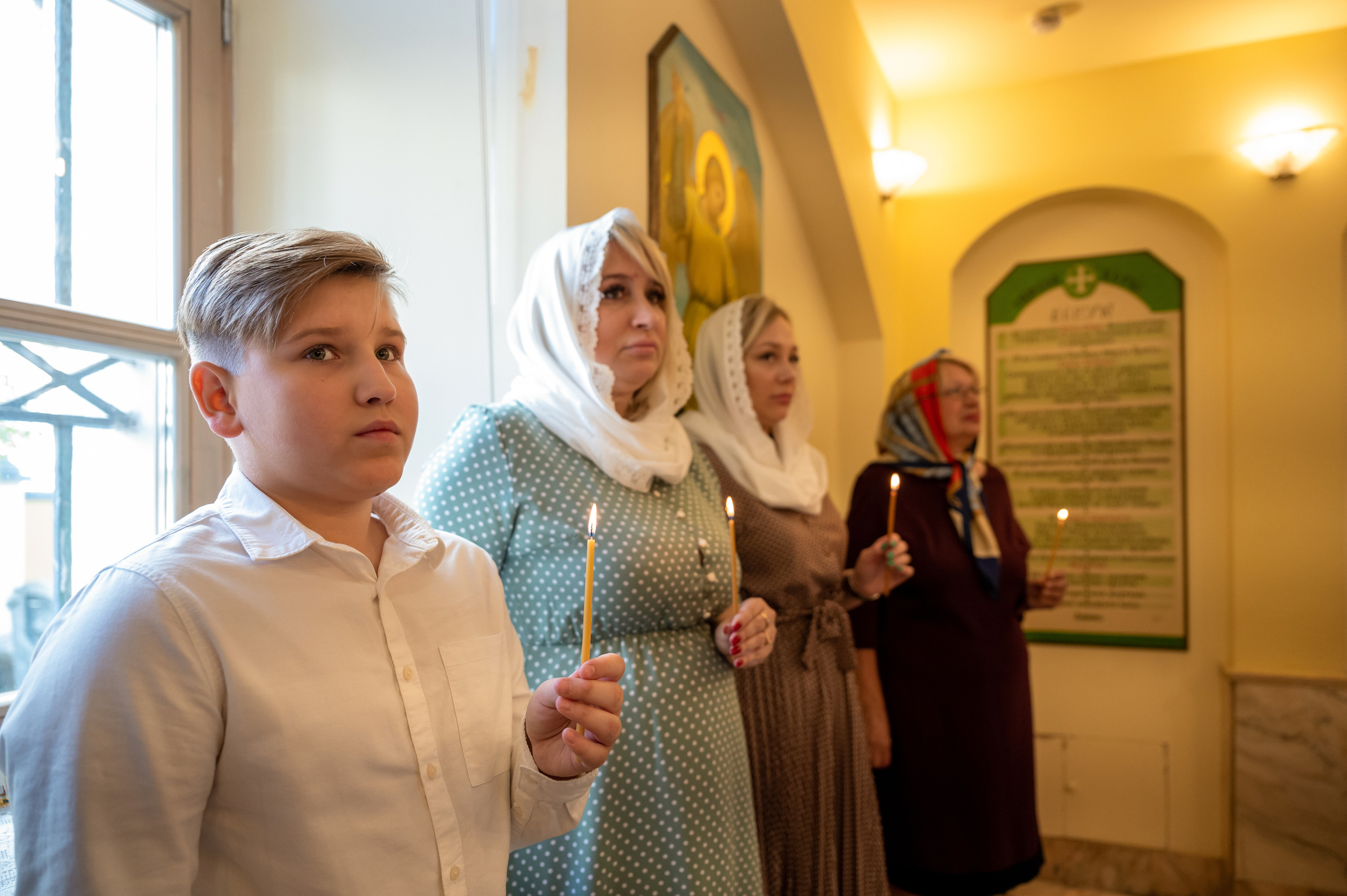 Крещение Кирилла. Семейный и контент фотограф в Москве Alira