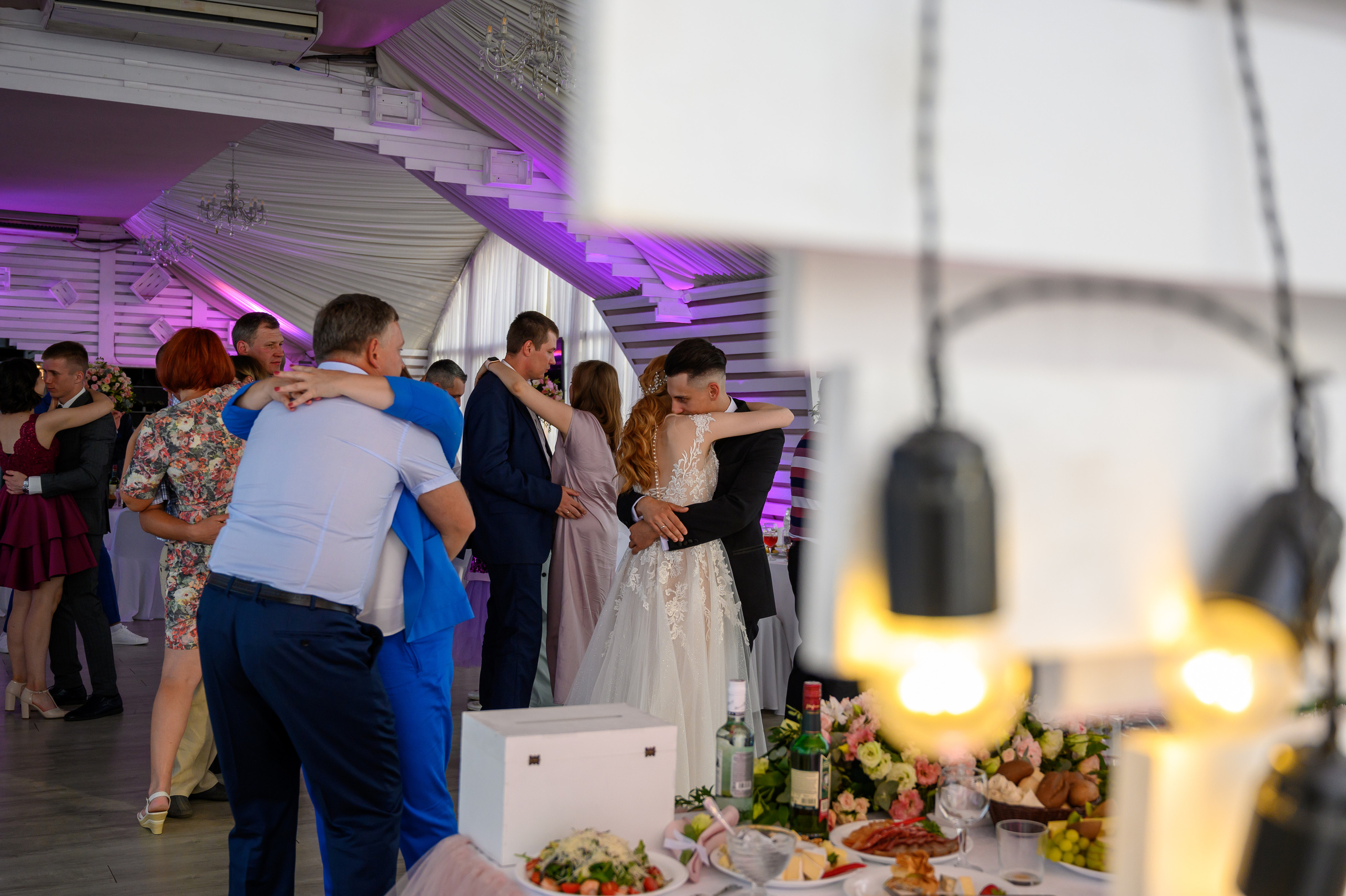 Свадьба на закате, съемка на закате. Семейный и контент фотограф в Москве Alira