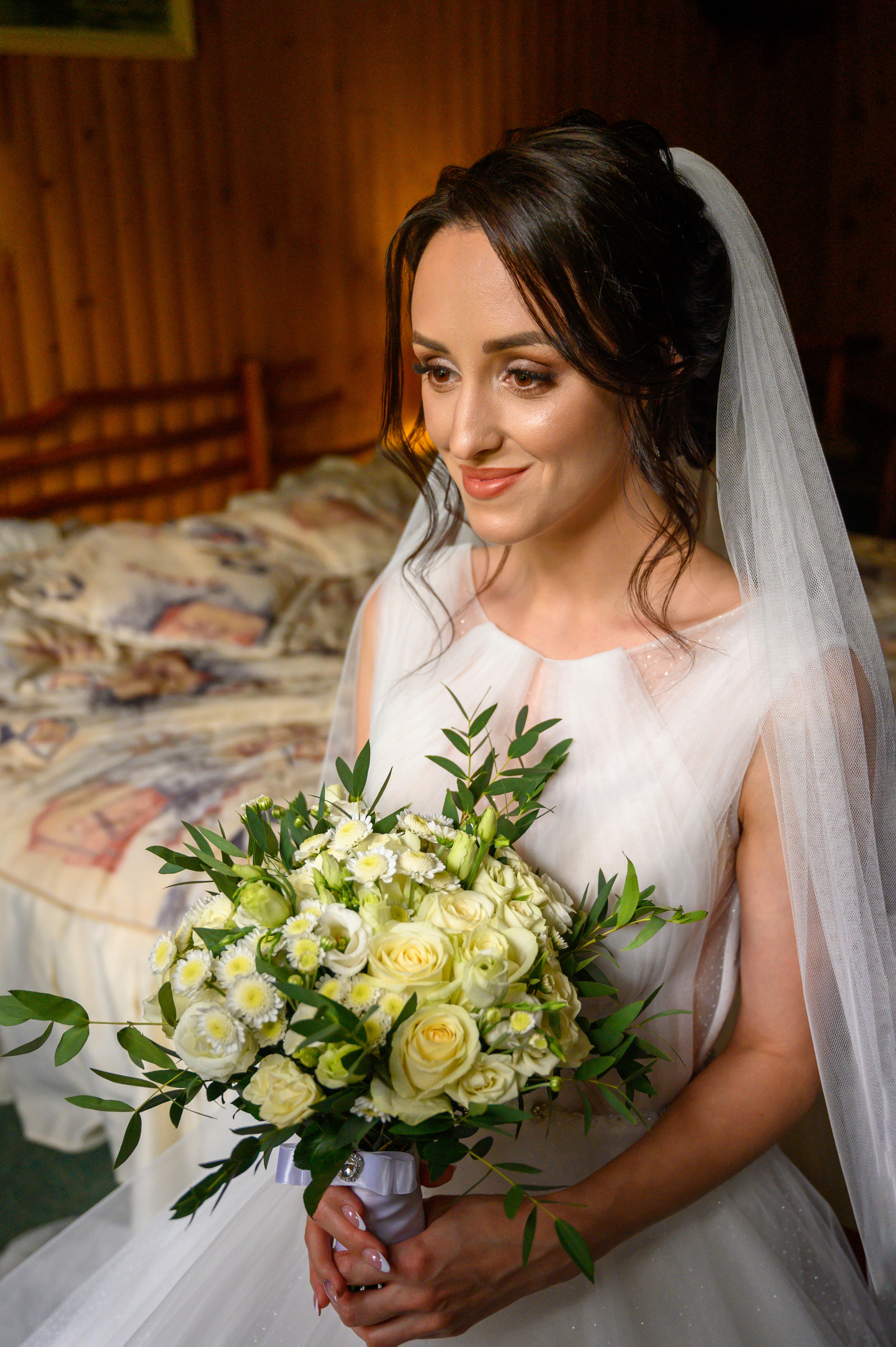 Прогулка в поле, свадьба в поле, прогулка лошади. Семейный и контент фотограф в Москве Alira