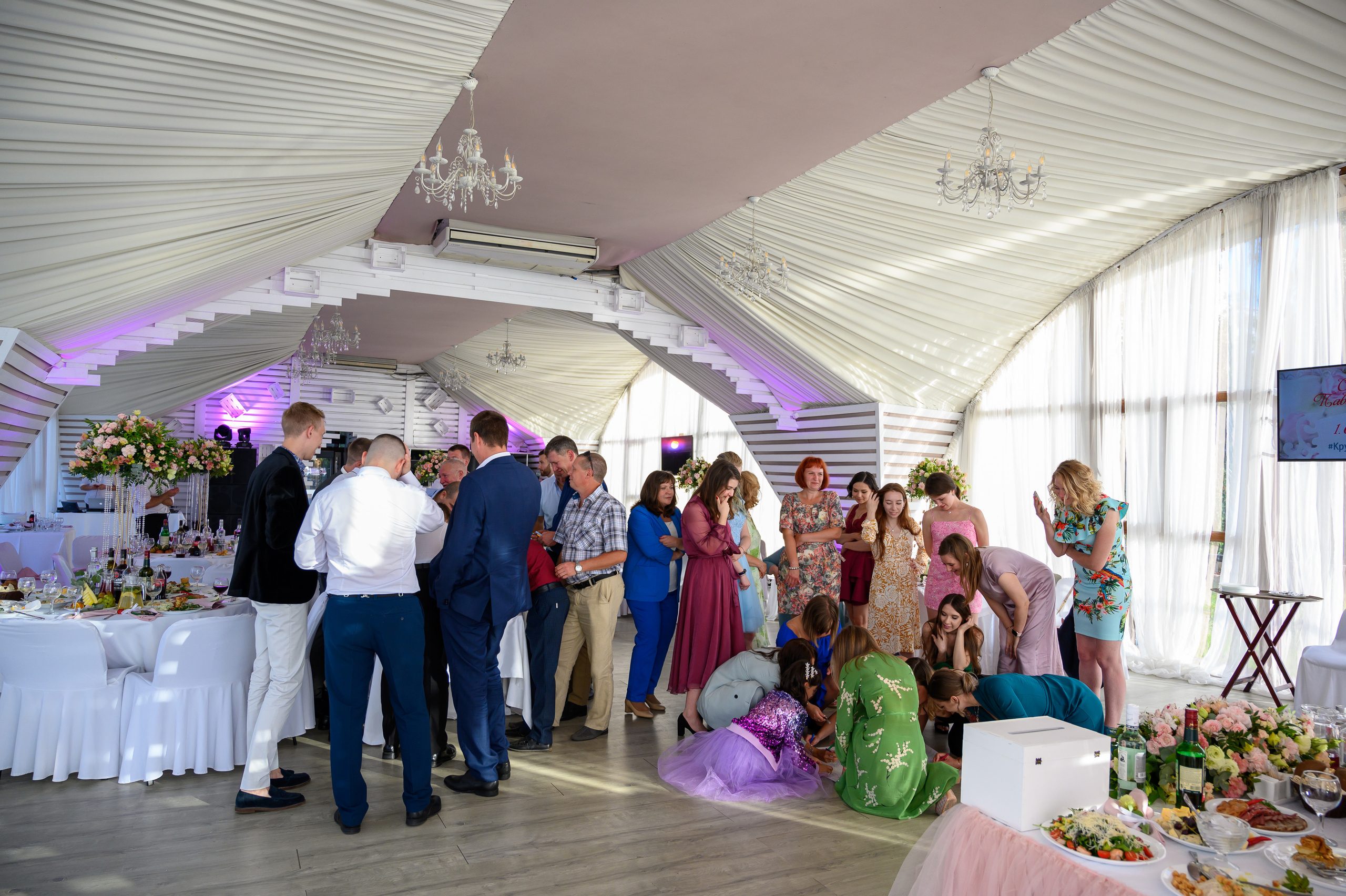 Свадьба на закате, съемка на закате. Семейный и контент фотограф в Москве Alira