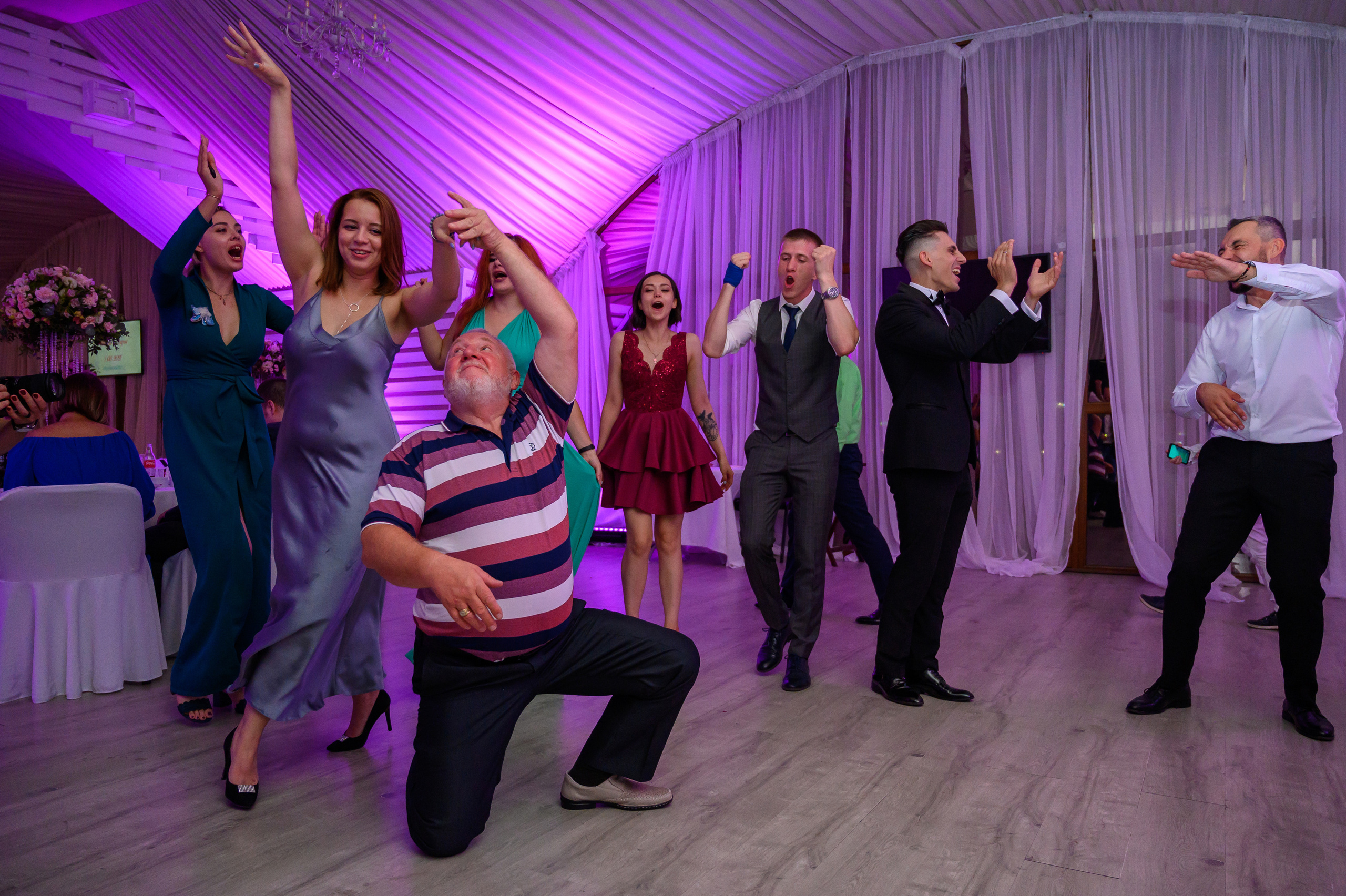 Свадьба на закате, съемка на закате. Семейный и контент фотограф в Москве Alira