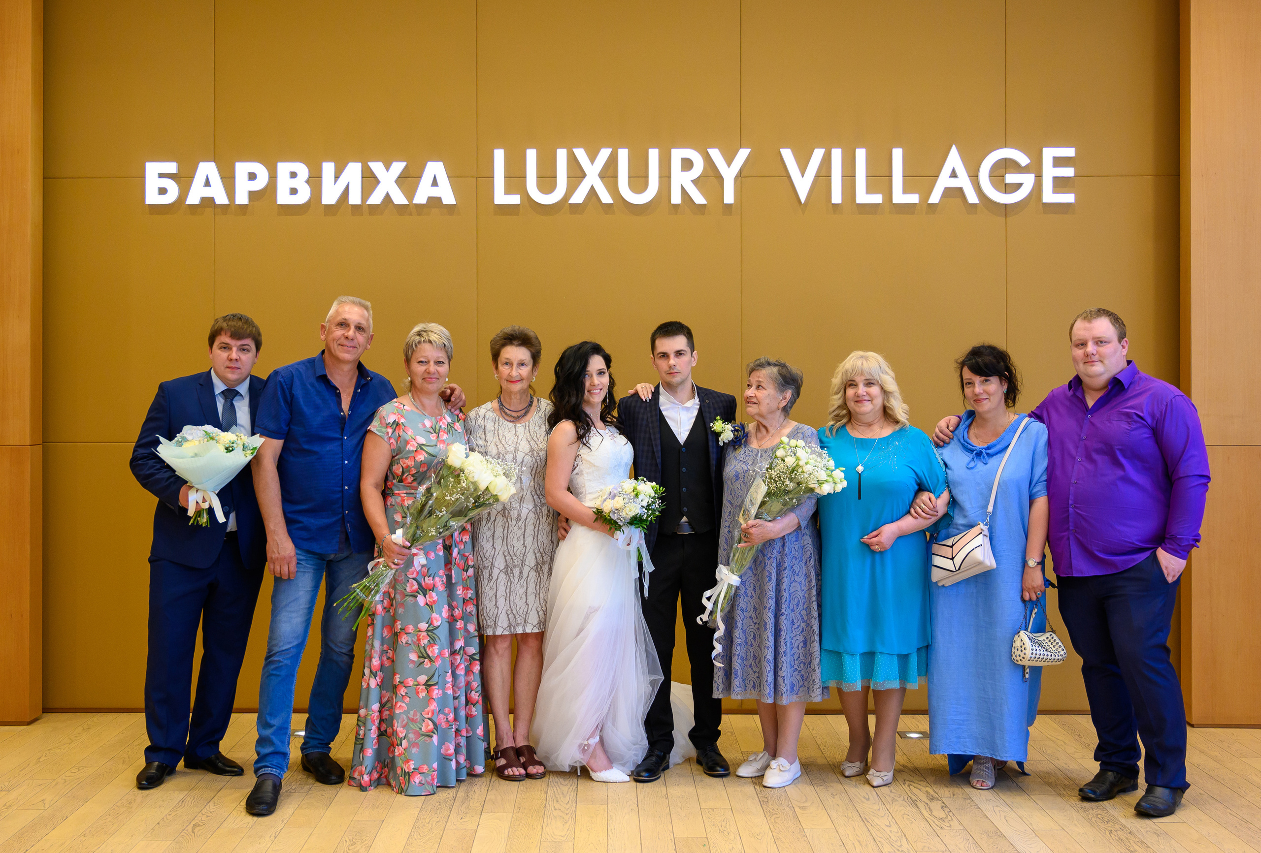 Свадьба, кабриолет В Барвихе. Семейный и контент фотограф в Москве Alira