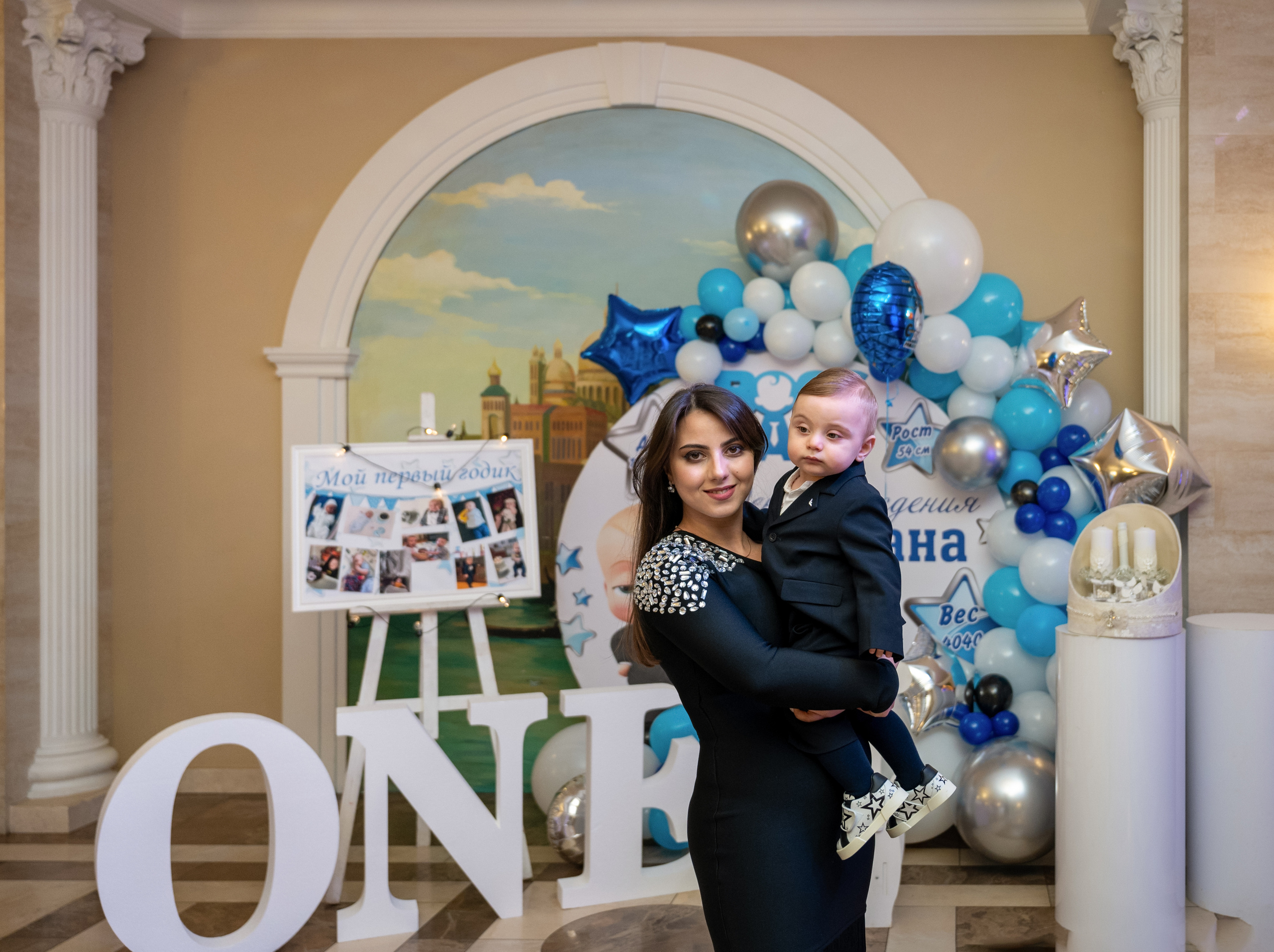 ДР Алексана 1 годик. Семейный и контент фотограф в Москве Alira