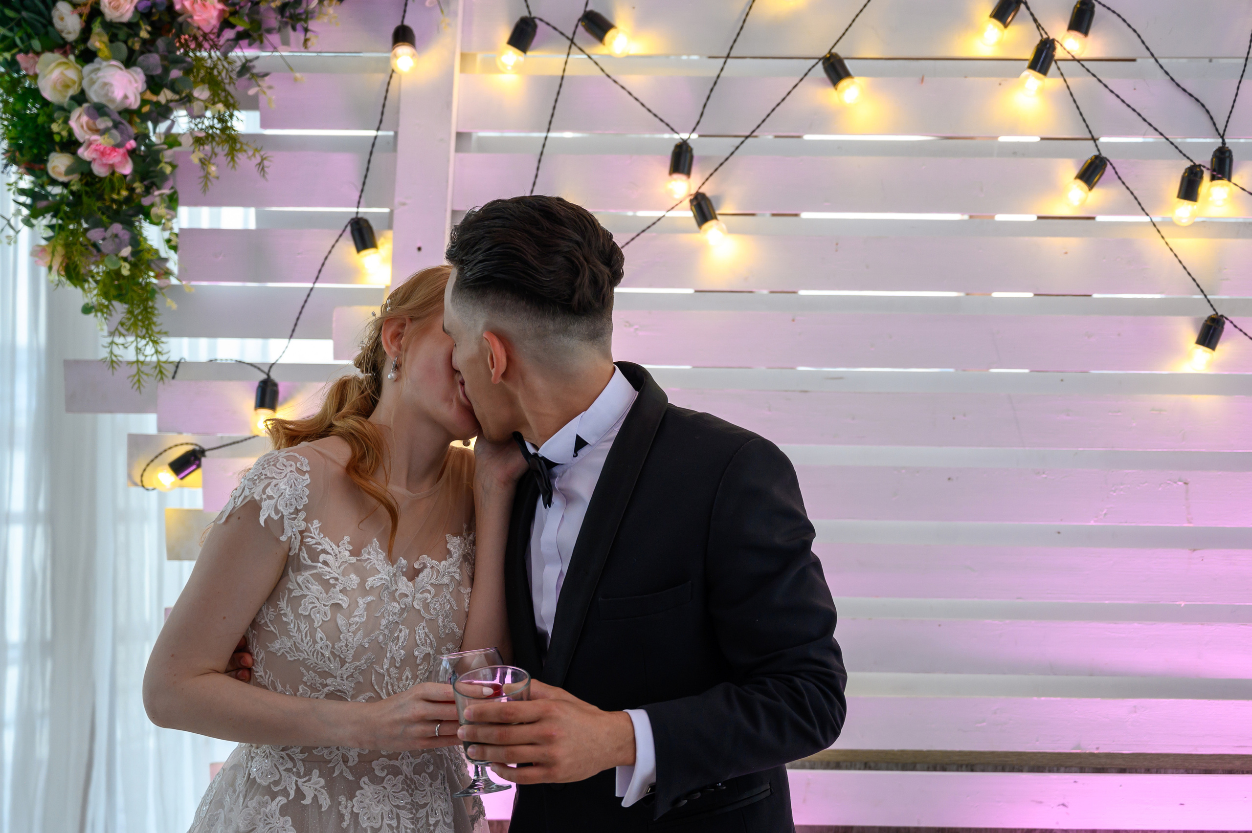 Свадьба на закате, съемка на закате. Семейный и контент фотограф в Москве Alira