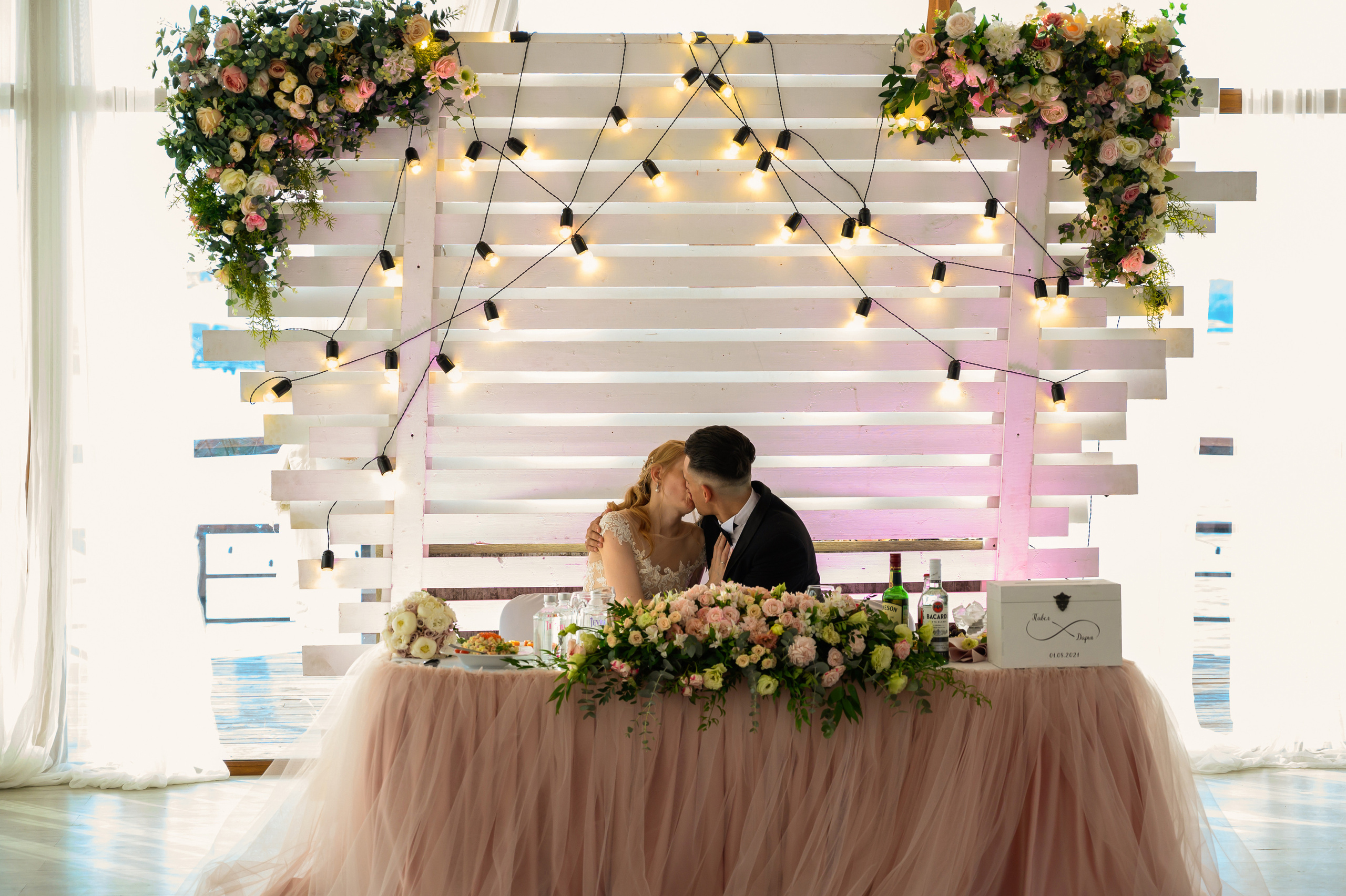 Свадьба на закате, съемка на закате. Семейный и контент фотограф в Москве Alira