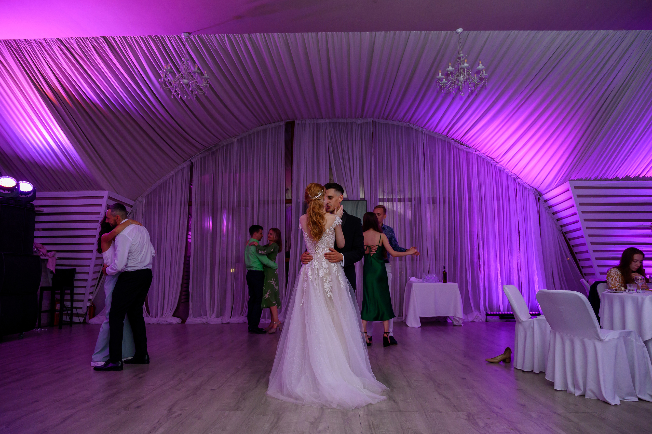 Свадьба на закате, съемка на закате. Семейный и контент фотограф в Москве Alira