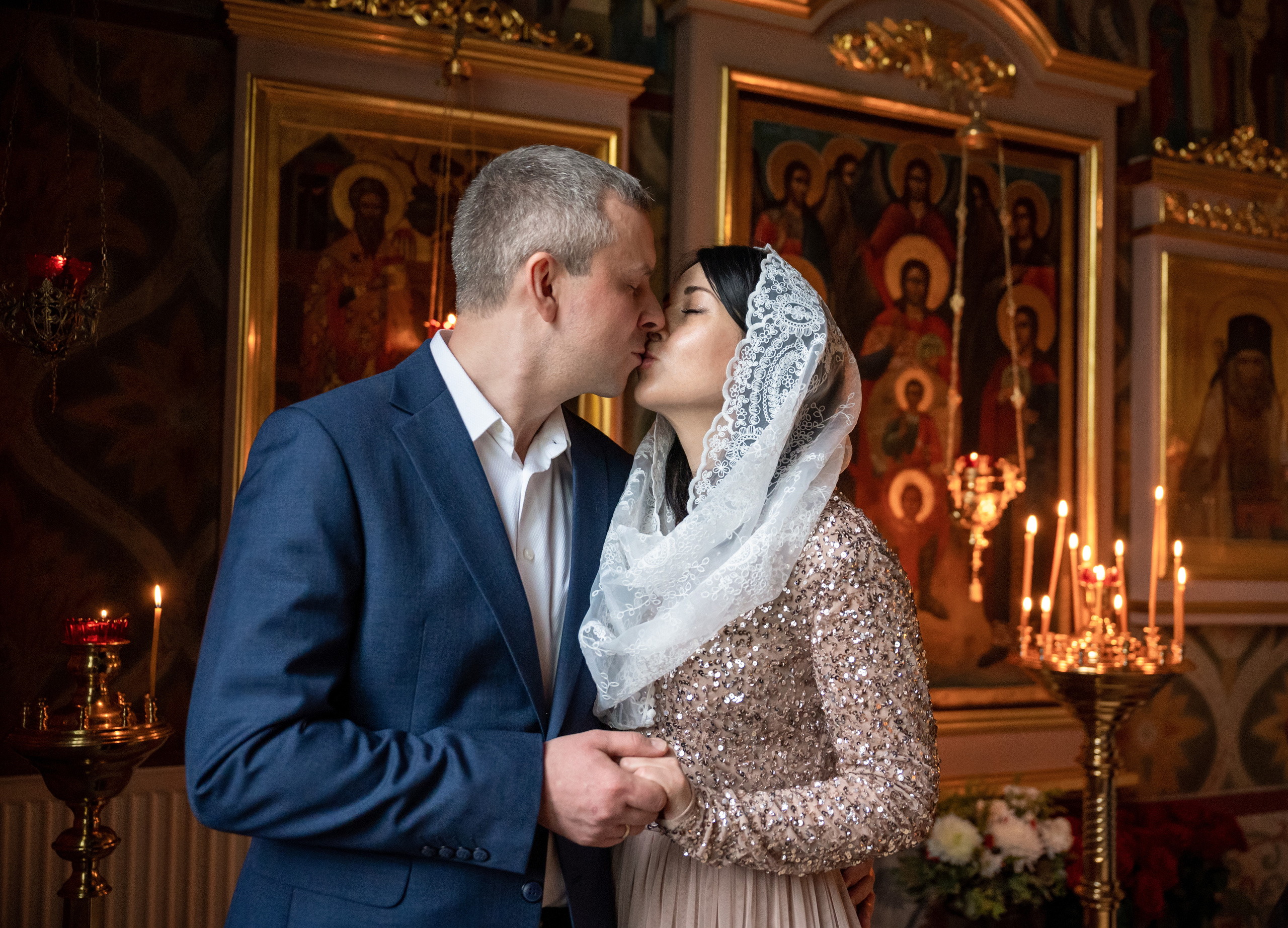 Венчание Александра и Ирины. Семейный и контент фотограф в Москве Alira