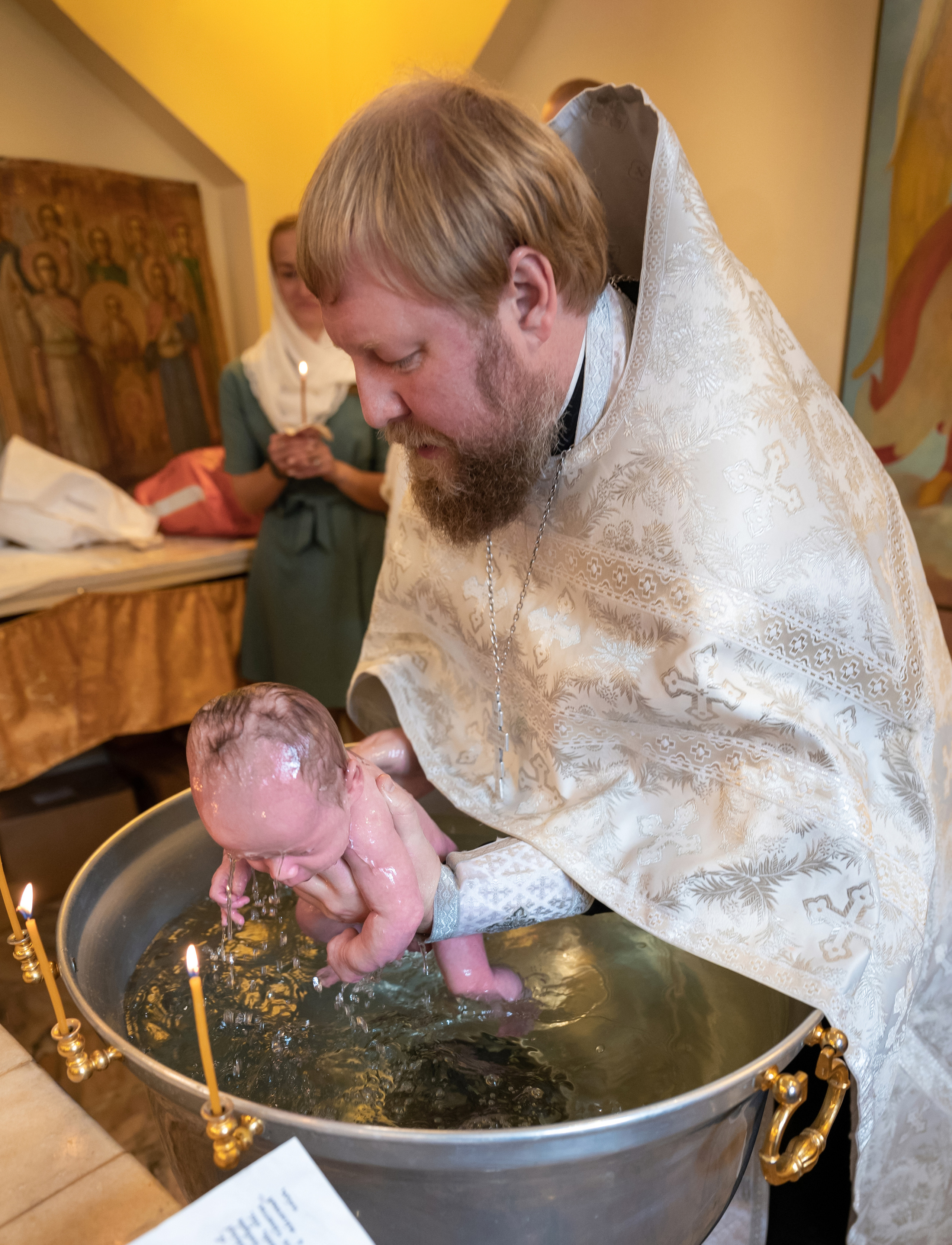 Крещение Кирилла. Семейный и контент фотограф в Москве Alira