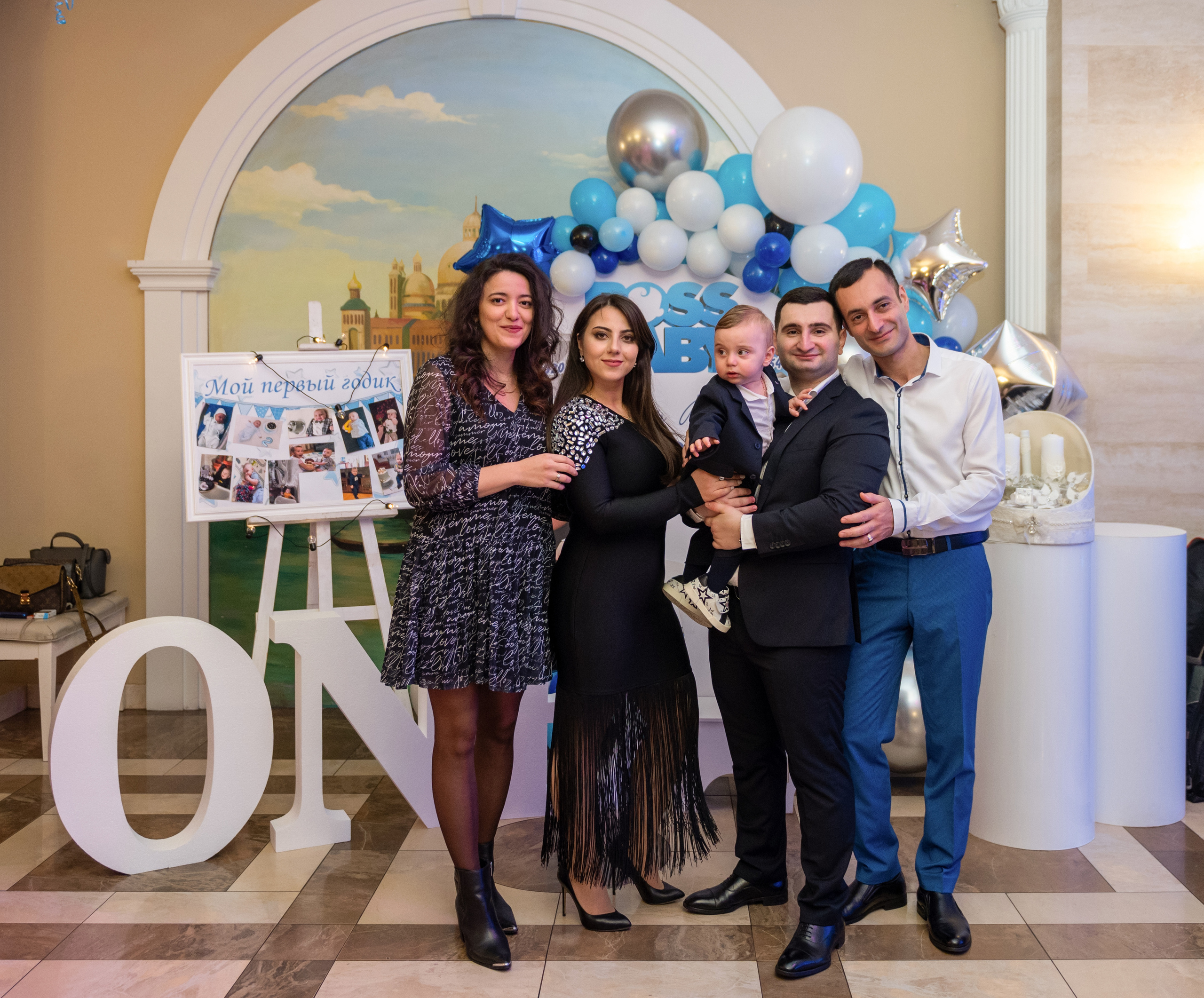 ДР Алексана 1 годик. Семейный и контент фотограф в Москве Alira