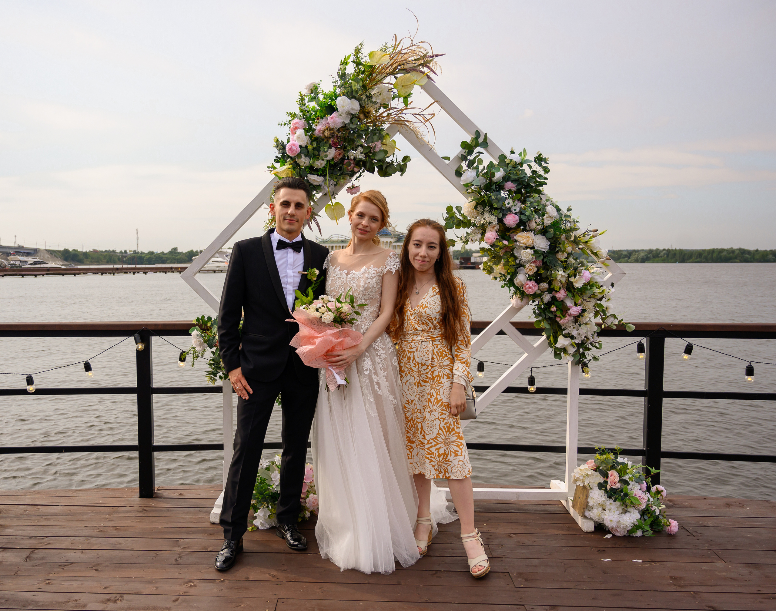 Свадьба на закате, съемка на закате. Семейный и контент фотограф в Москве Alira