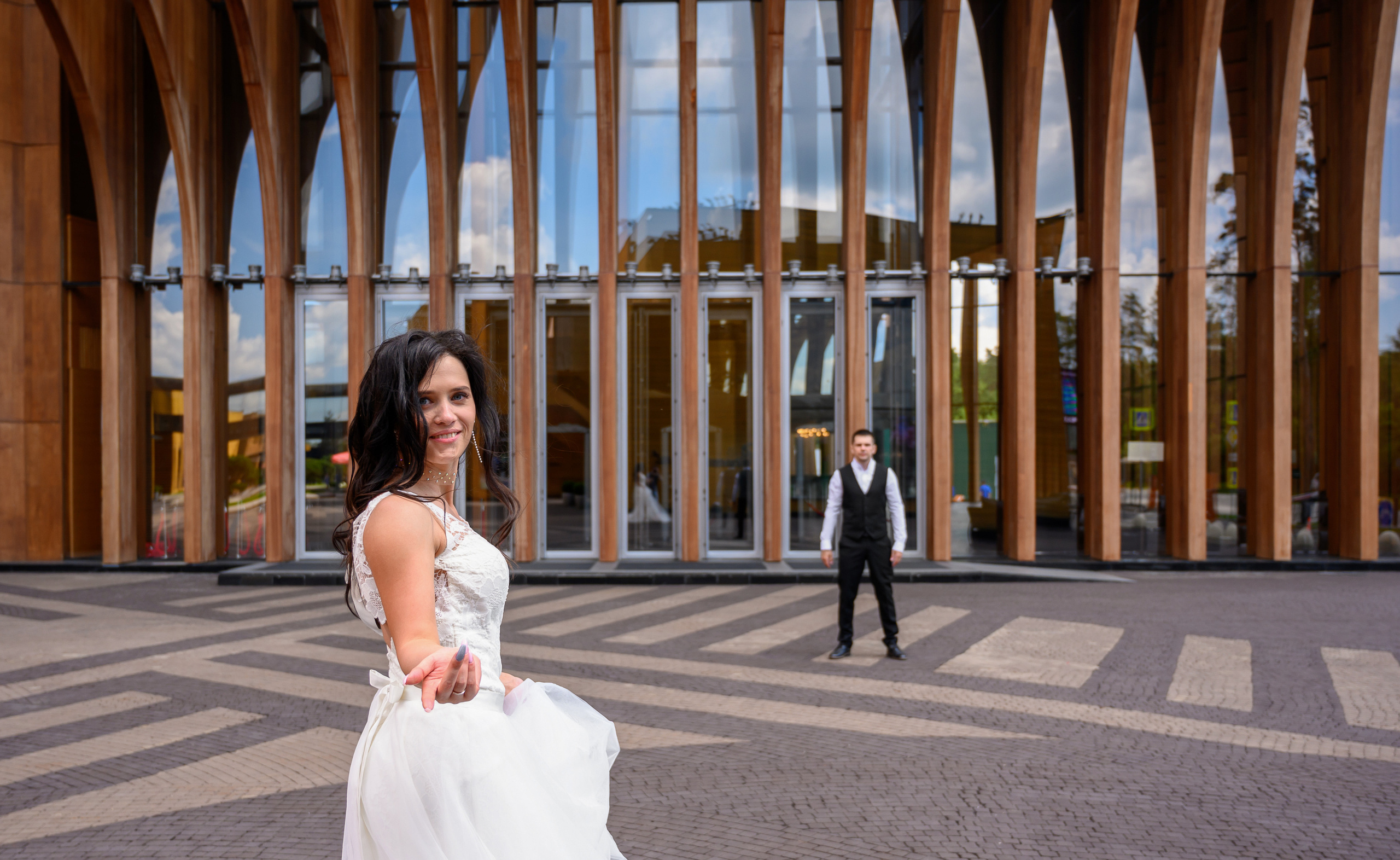 Свадьба, кабриолет В Барвихе. Семейный и контент фотограф в Москве Alira