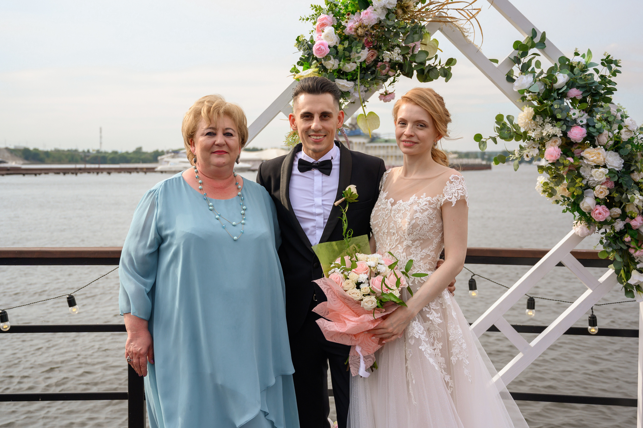 Свадьба на закате, съемка на закате. Семейный и контент фотограф в Москве Alira