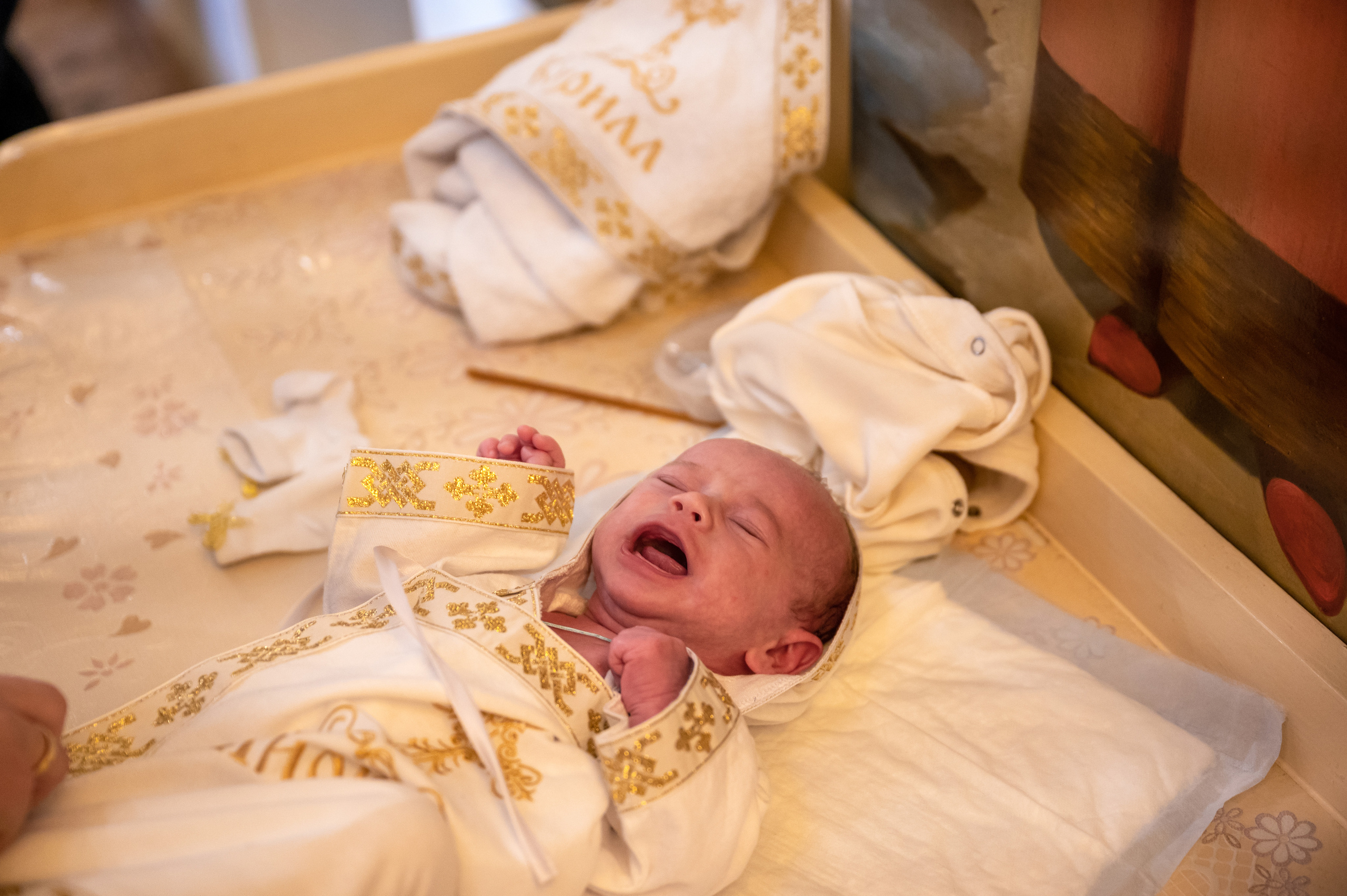 Крещение Кирилла. Семейный и контент фотограф в Москве Alira