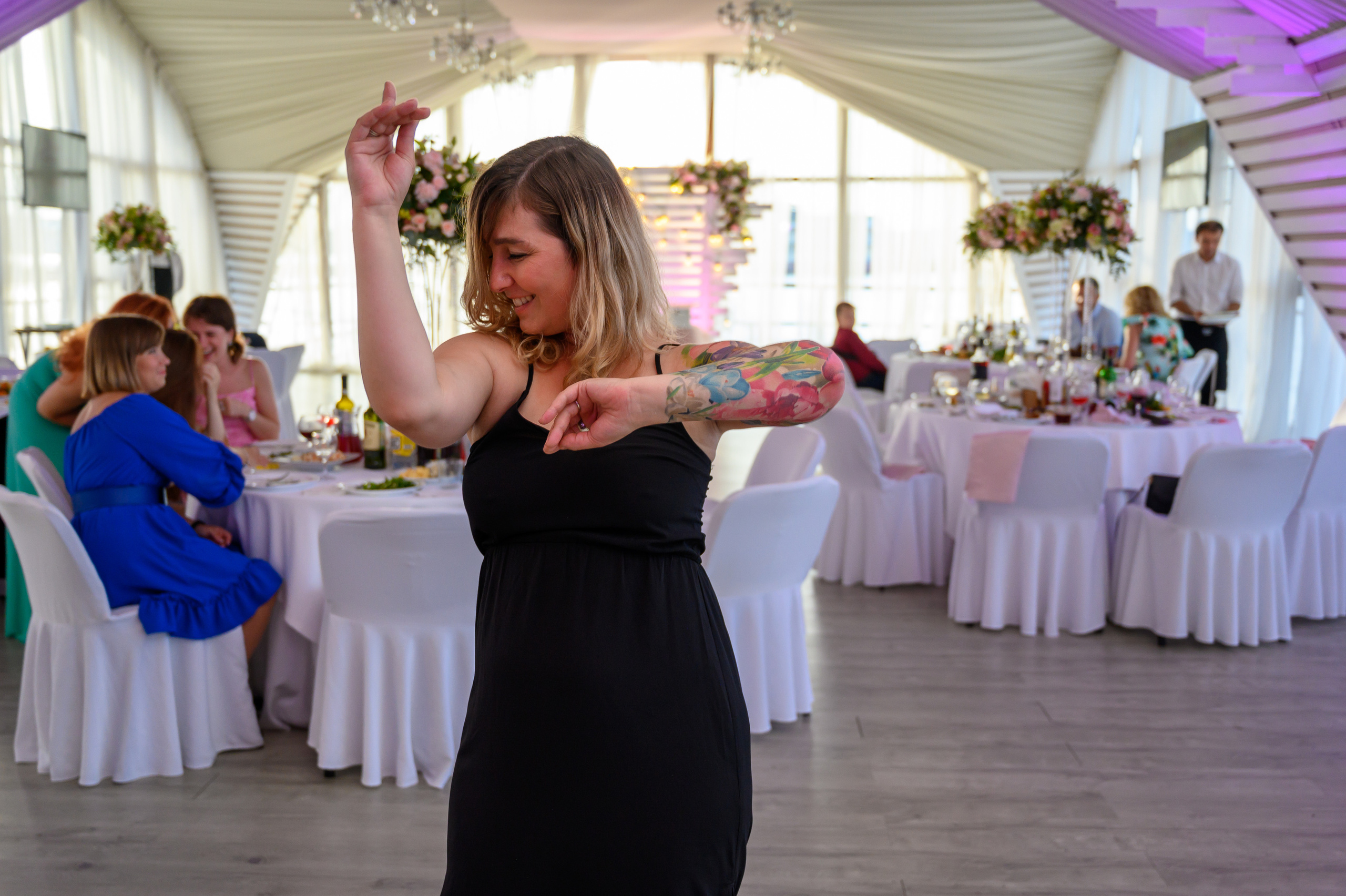 Свадьба на закате, съемка на закате. Семейный и контент фотограф в Москве Alira