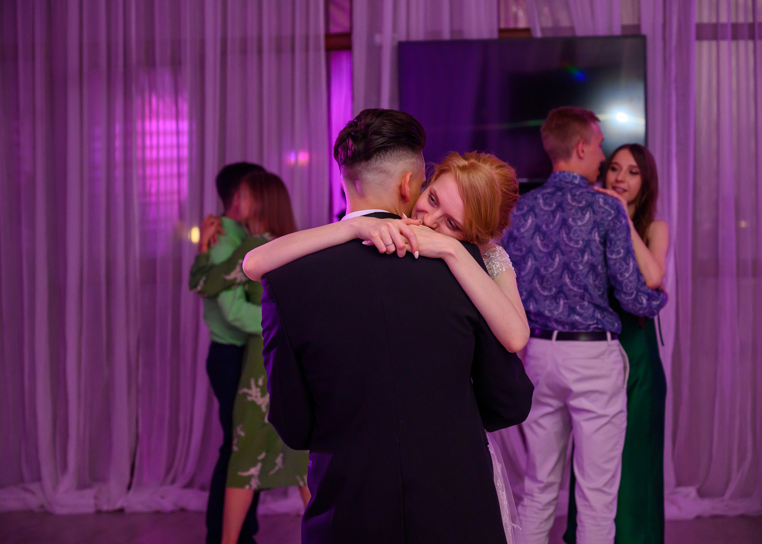 Свадьба на закате, съемка на закате. Семейный и контент фотограф в Москве Alira