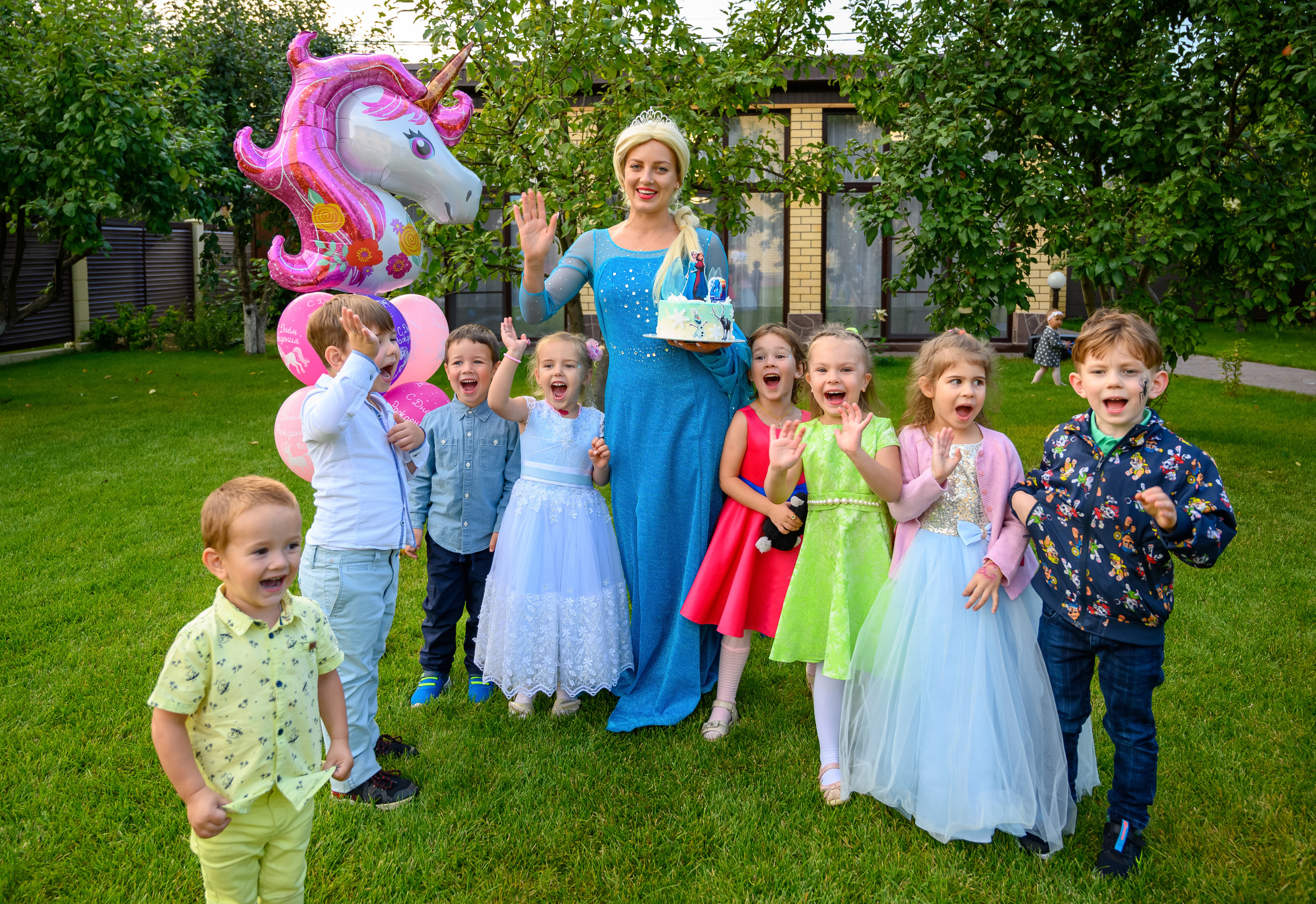 ДР Насти 4 года. Семейный и контент фотограф в Москве Alira