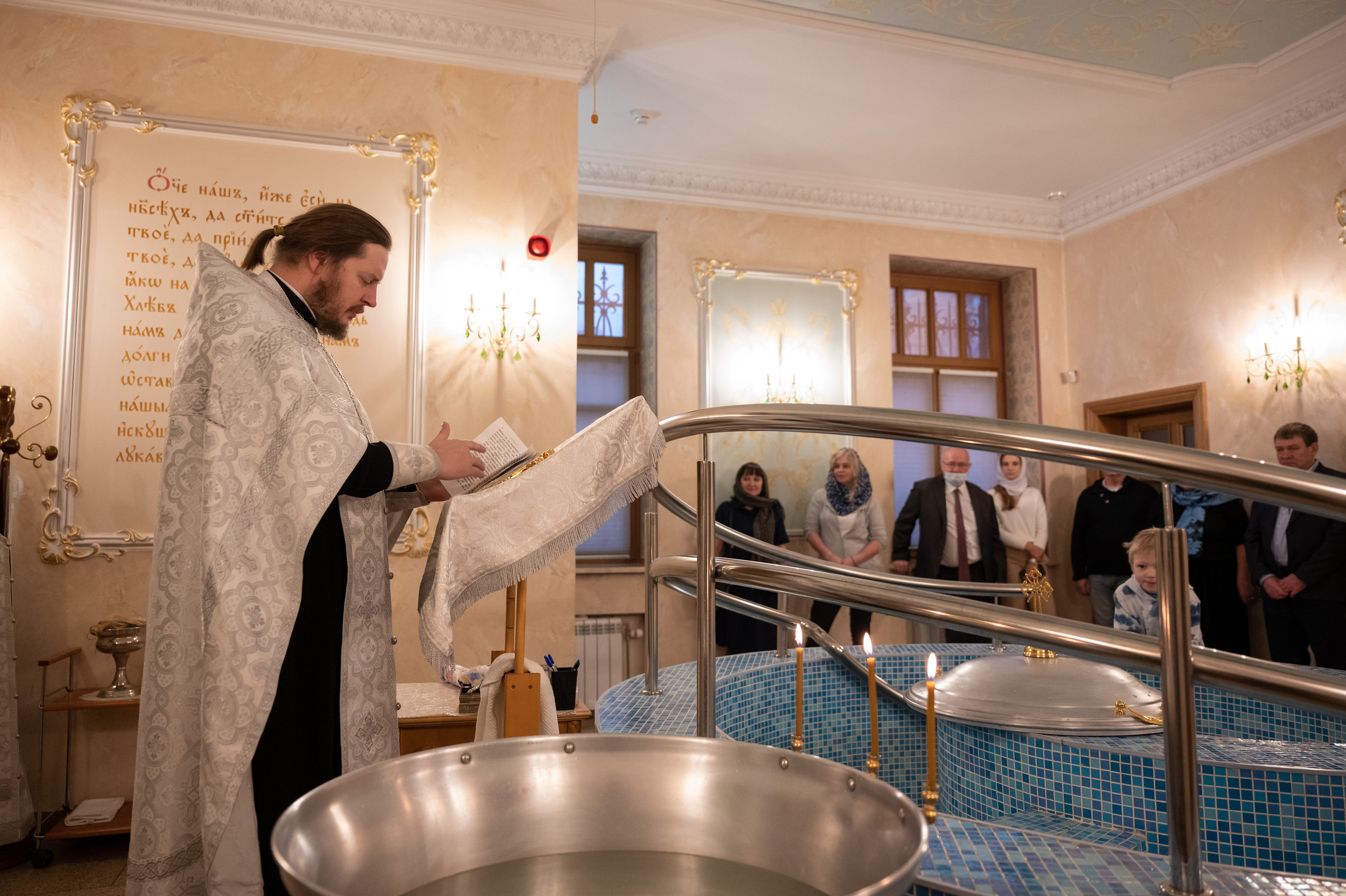 Крещение Андрея. Семейный и контент фотограф в Москве Alira