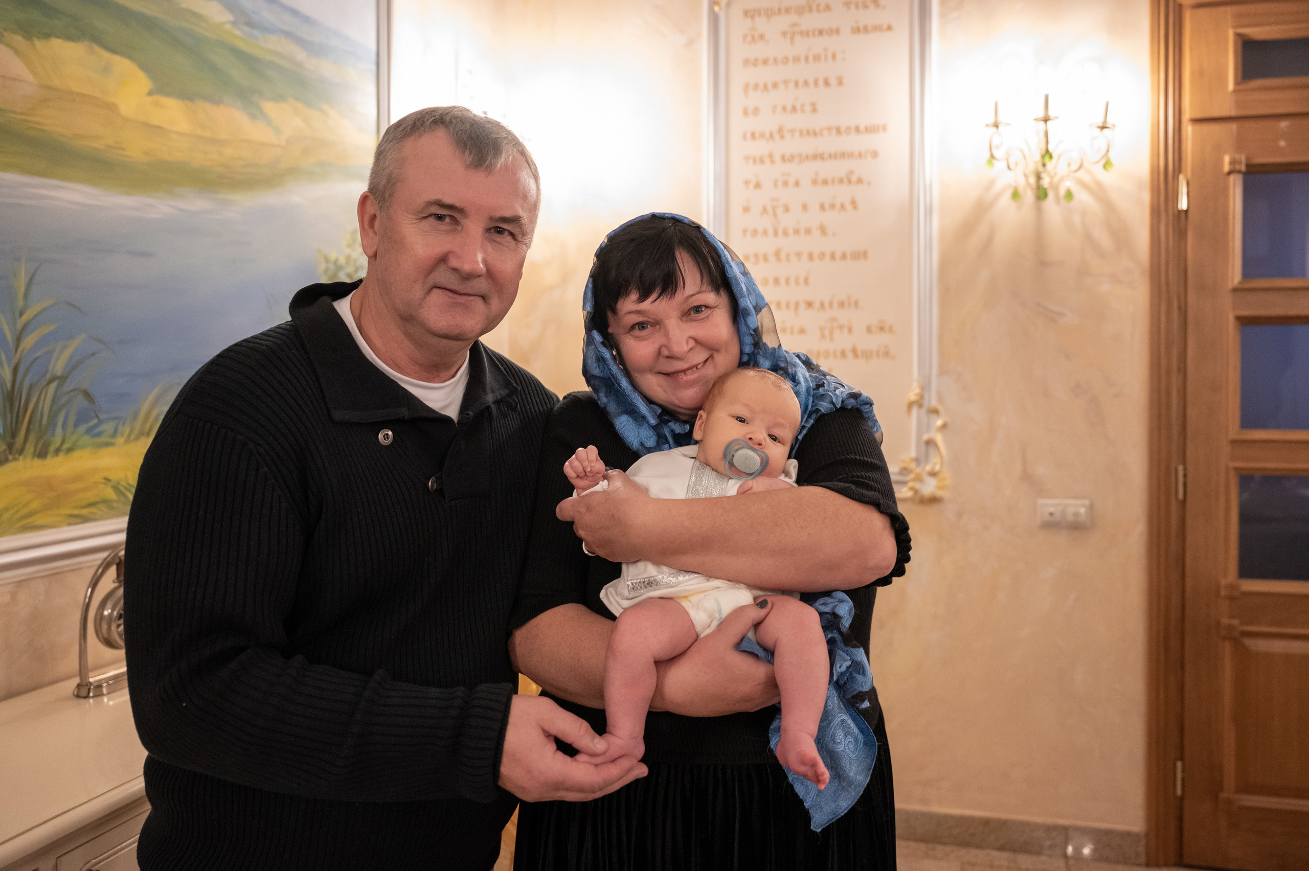 Крещение Андрея. Семейный и контент фотограф в Москве Alira