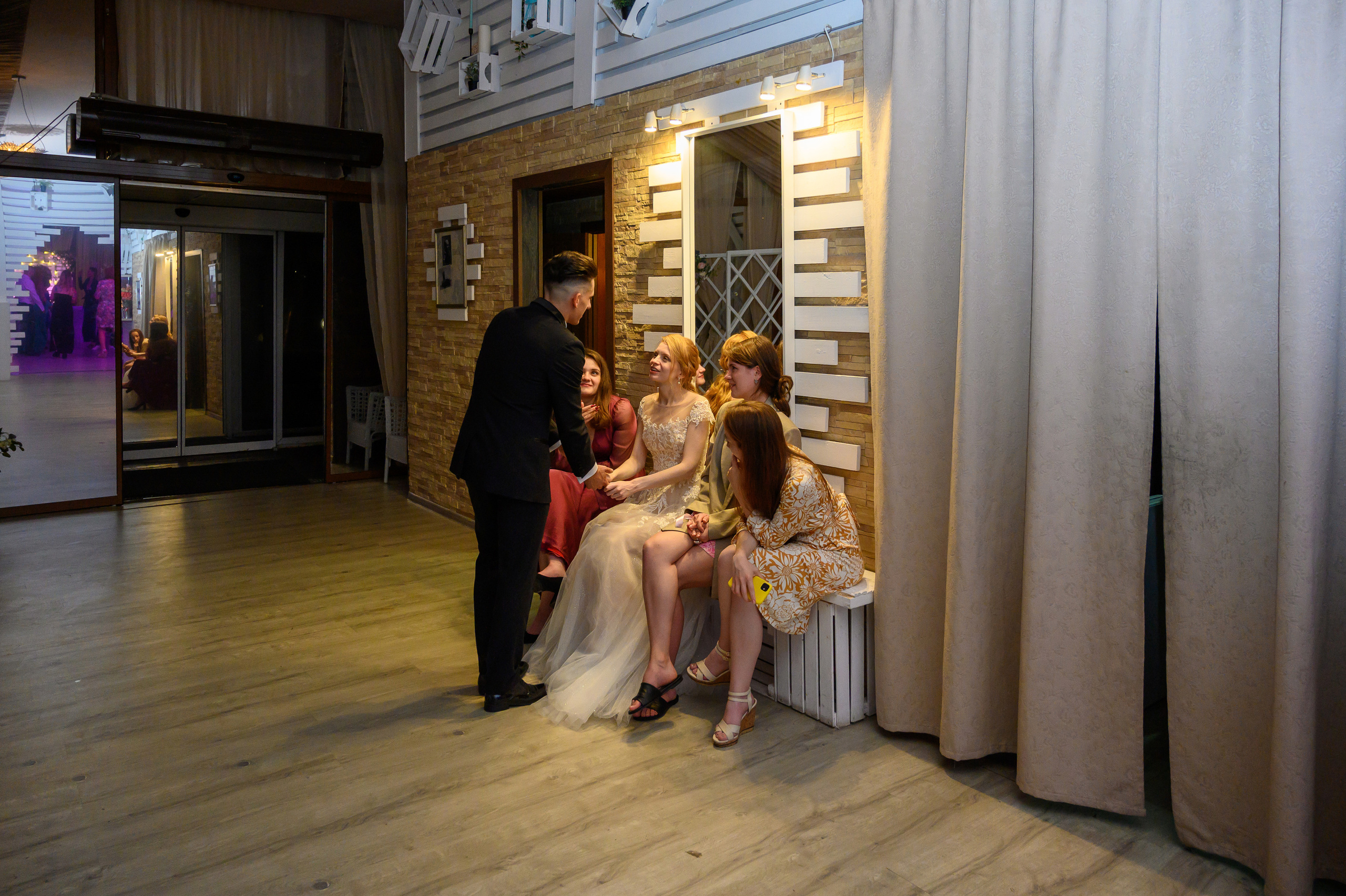 Свадьба на закате, съемка на закате. Семейный и контент фотограф в Москве Alira