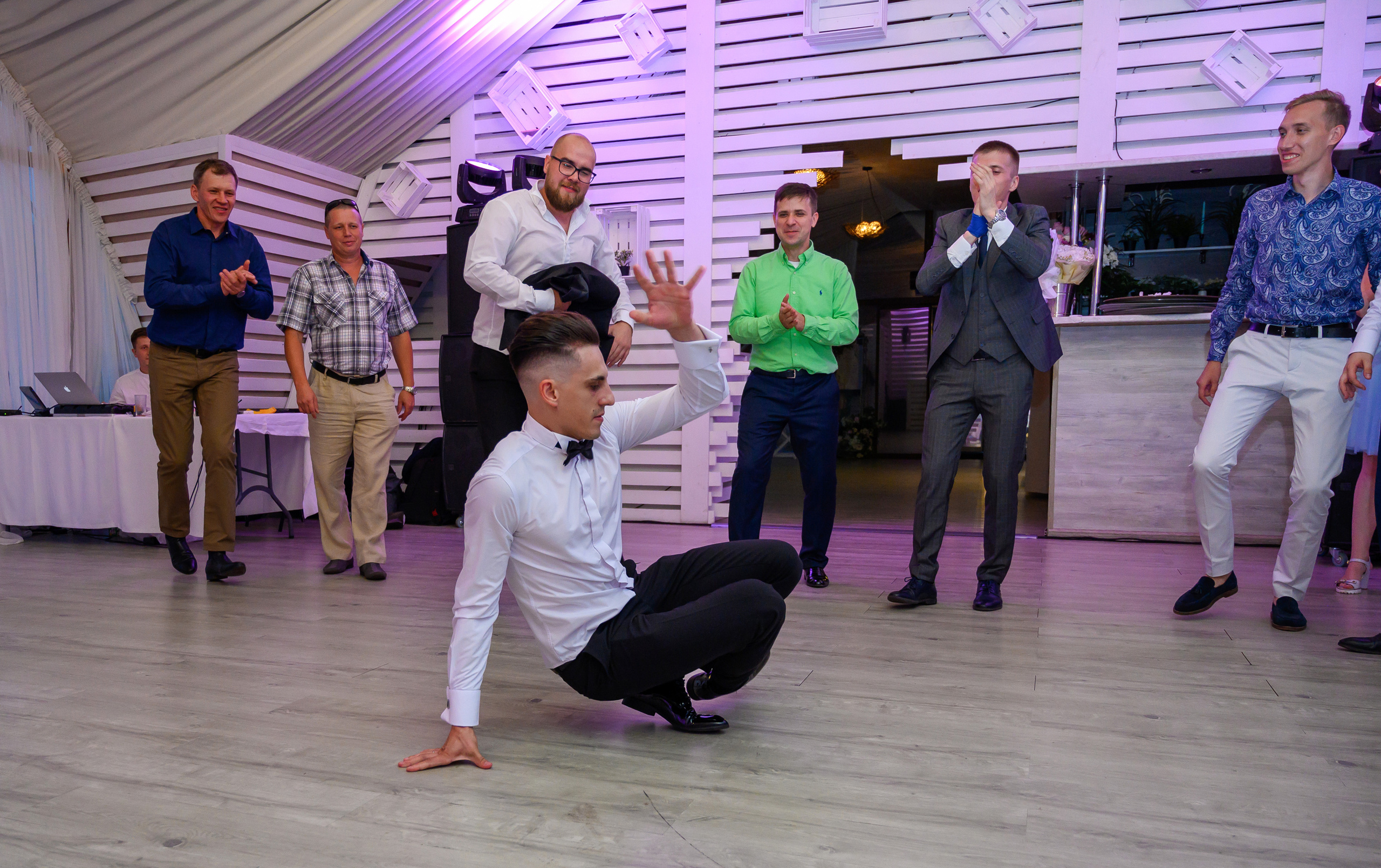 Свадьба на закате, съемка на закате. Семейный и контент фотограф в Москве Alira