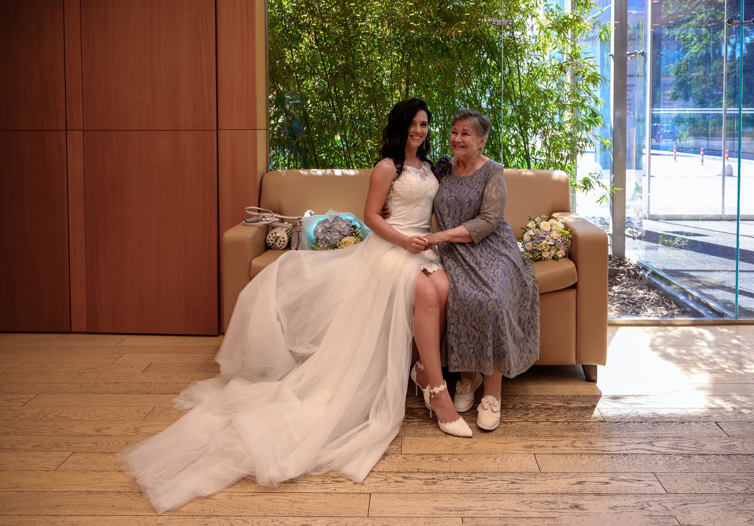 Свадьба, кабриолет В Барвихе. Семейный и контент фотограф в Москве Alira