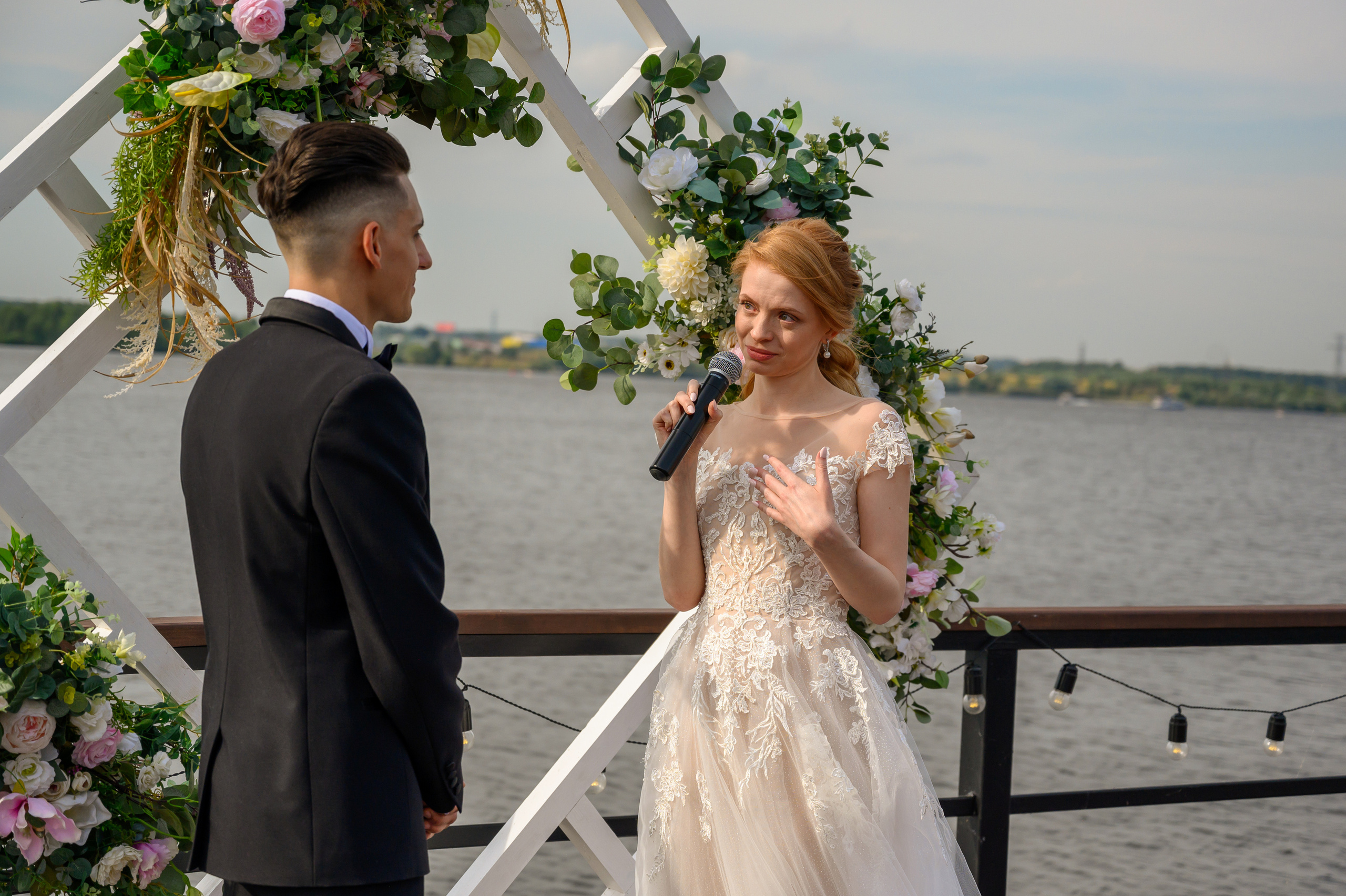 Свадьба на закате, съемка на закате. Семейный и контент фотограф в Москве Alira