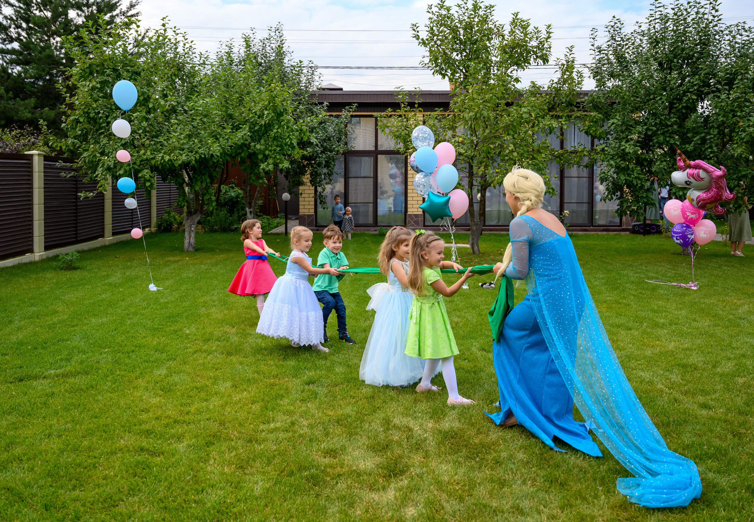 ДР Насти 4 года. Семейный и контент фотограф в Москве Alira