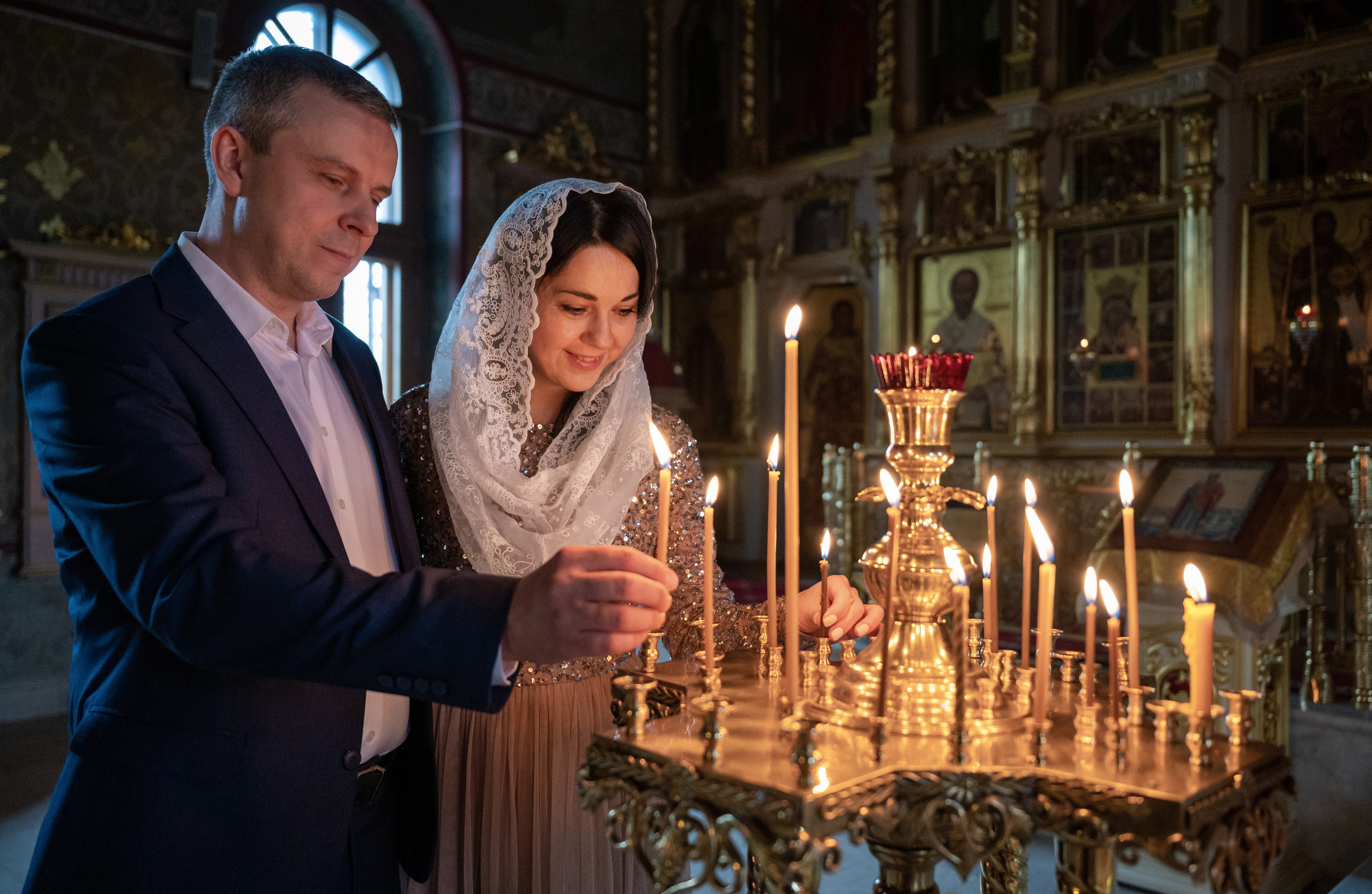Венчание Александра и Ирины. Семейный и контент фотограф в Москве Alira