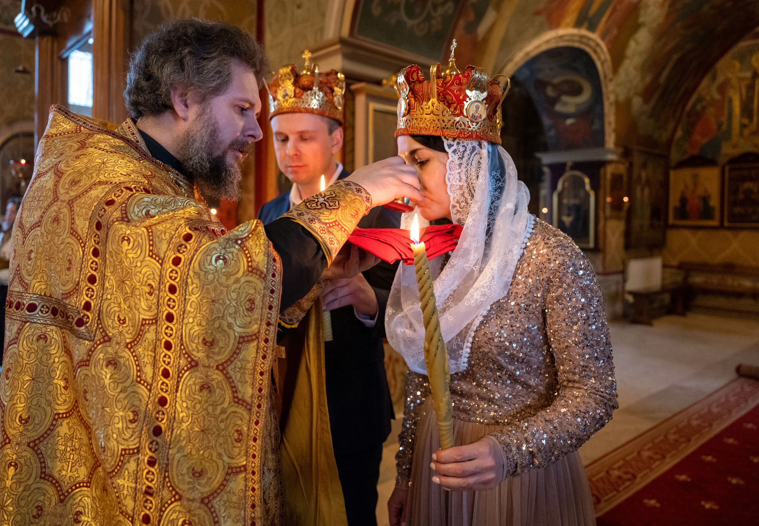 Венчание Александра и Ирины. Семейный и контент фотограф в Москве Alira