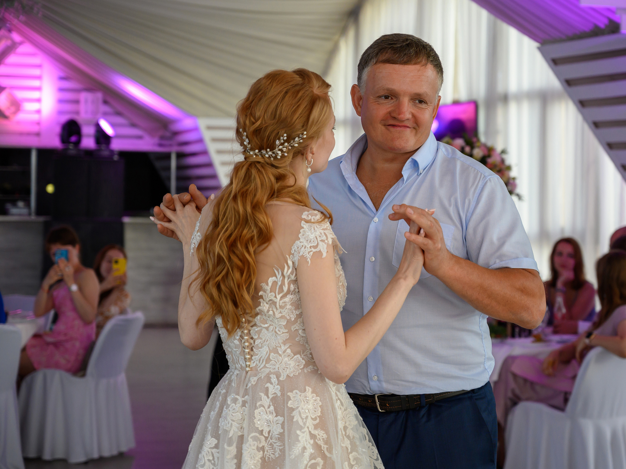 Свадьба на закате, съемка на закате. Семейный и контент фотограф в Москве Alira