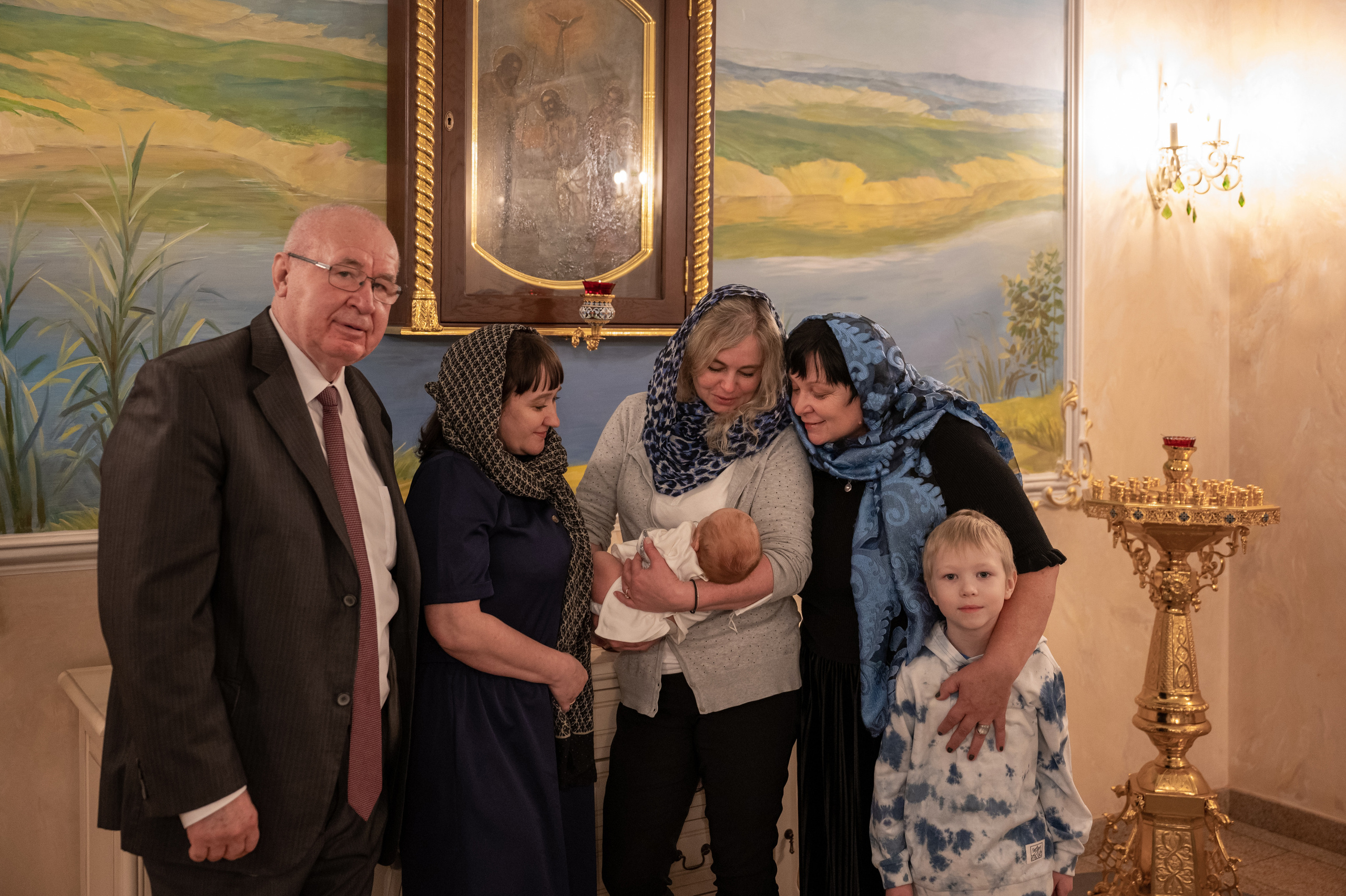 Крещение Андрея. Семейный и контент фотограф в Москве Alira