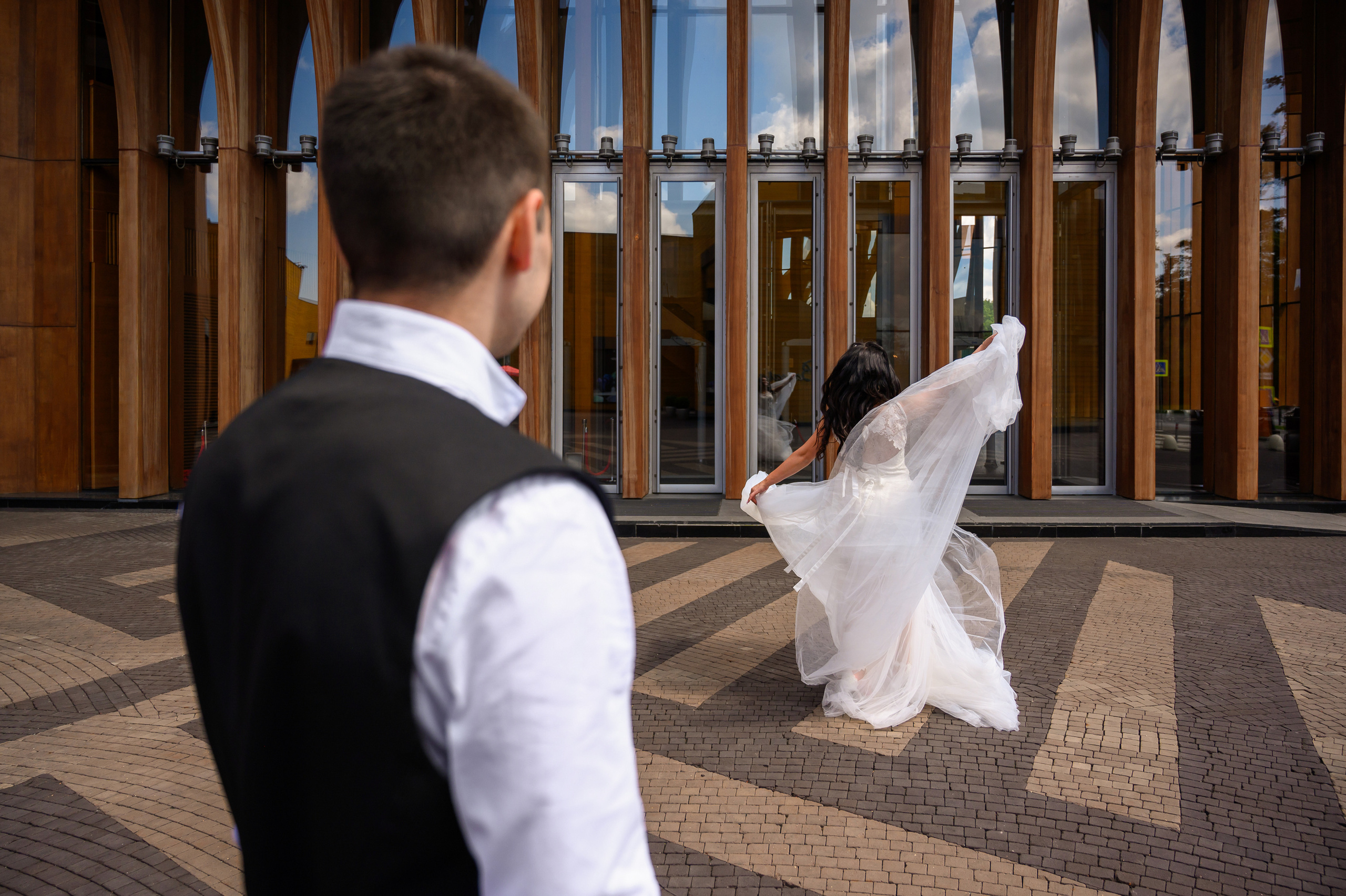 Свадьба, кабриолет В Барвихе. Семейный и контент фотограф в Москве Alira